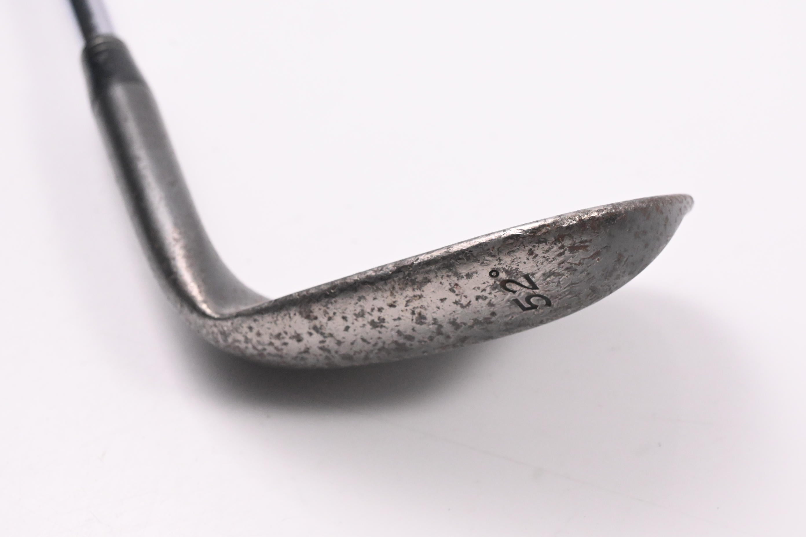 Taylormade RAC Black Gap Wedge / 52 Degree / Wedge Flex RAC Shaft