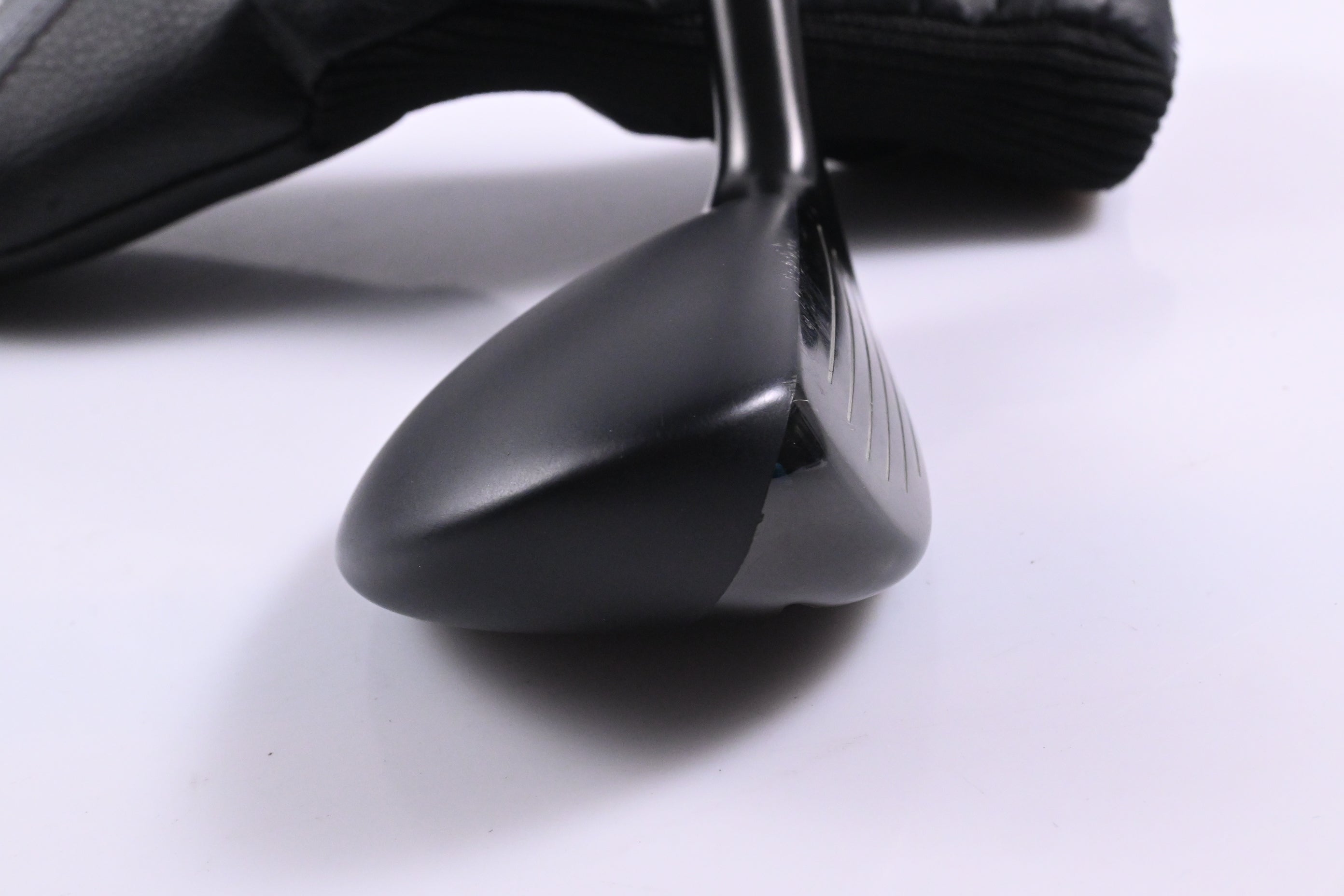 Mizuno JPX 921 Fli-Hi #4 Hybrid / 20 Degree / Regular Flex UST Recoil ESX 460