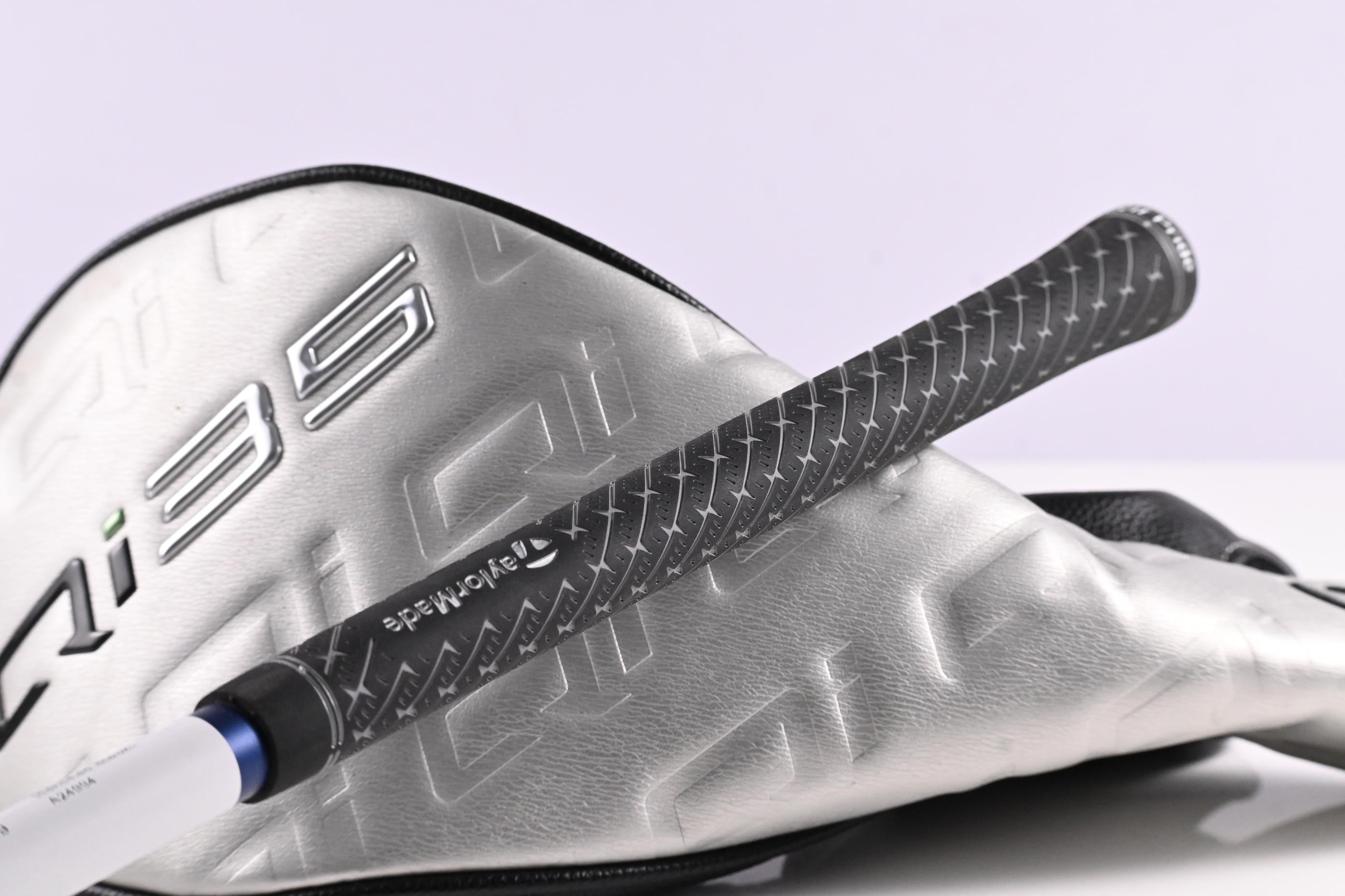 Taylormade Qi35 Driver / 12 Degree / Regular Flex Fujikura Ventus Blue 5 Shaft