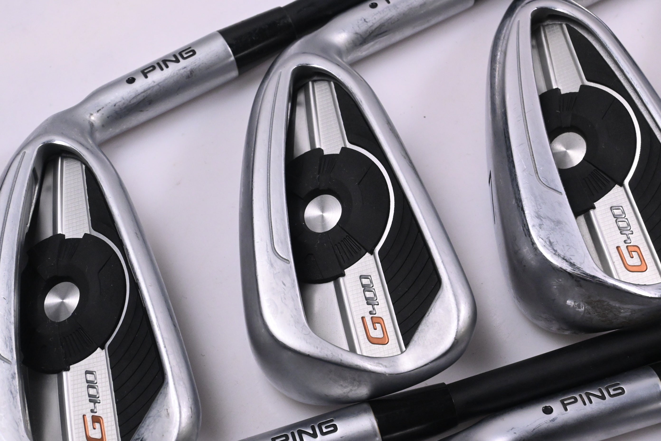 Ping G400 Irons / 5-PW+GW+SW / Black Dot / Regular Flex Ping Alta CB Shafts