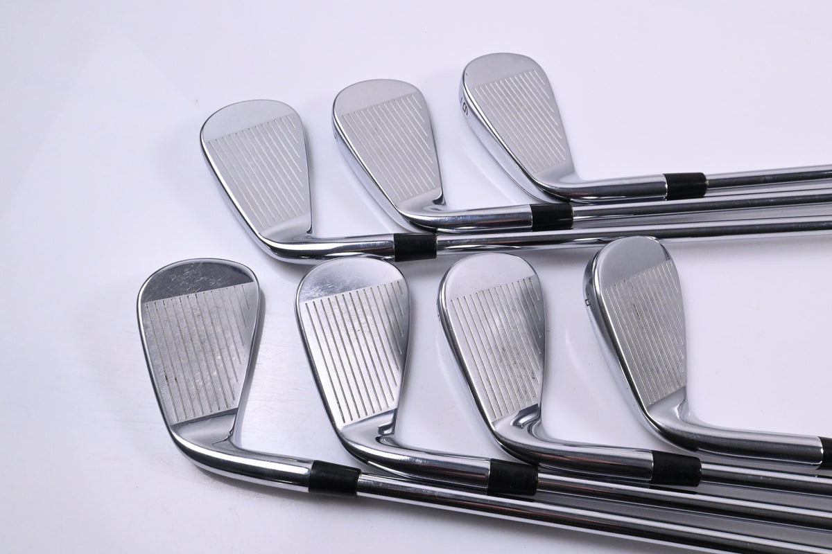 Callaway Rogue ST Pro Irons / 4-PW / Stiff Flex Project X Rifle Tour Flighted