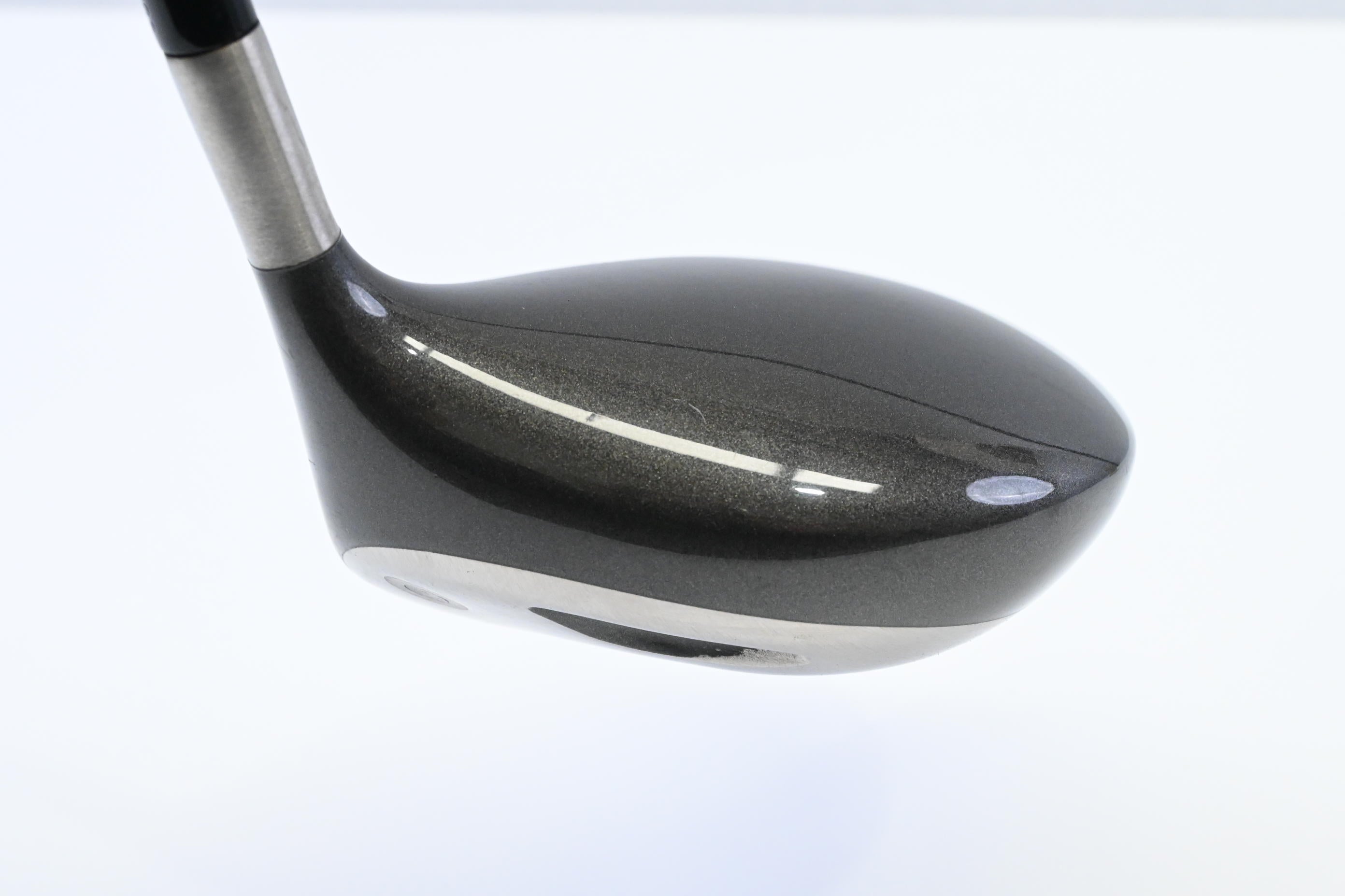 Titleist 975 J Driver / 9.5 Degree / Stiff Flex UST Proforce Gold 65 Shaft