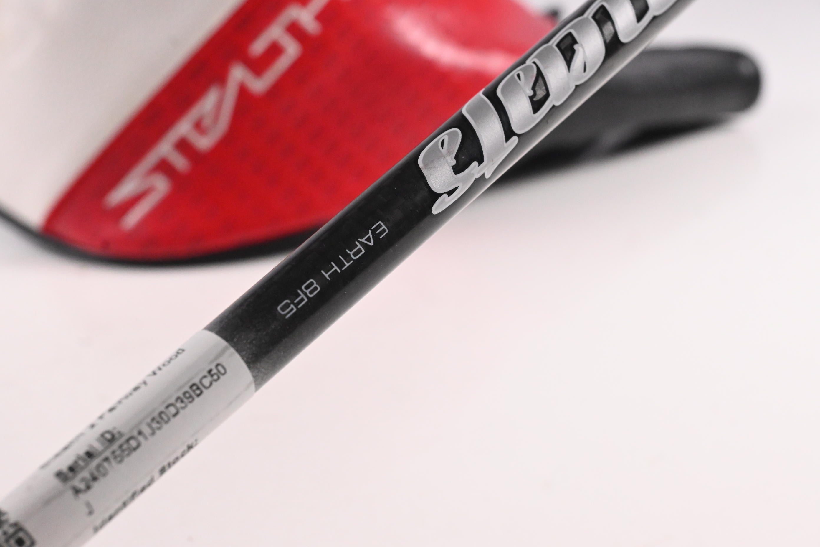 Taylormade Stealth 2 #3 Wood / 16.5 Degree / X-Flex UST Mamiya Elements Earth 8