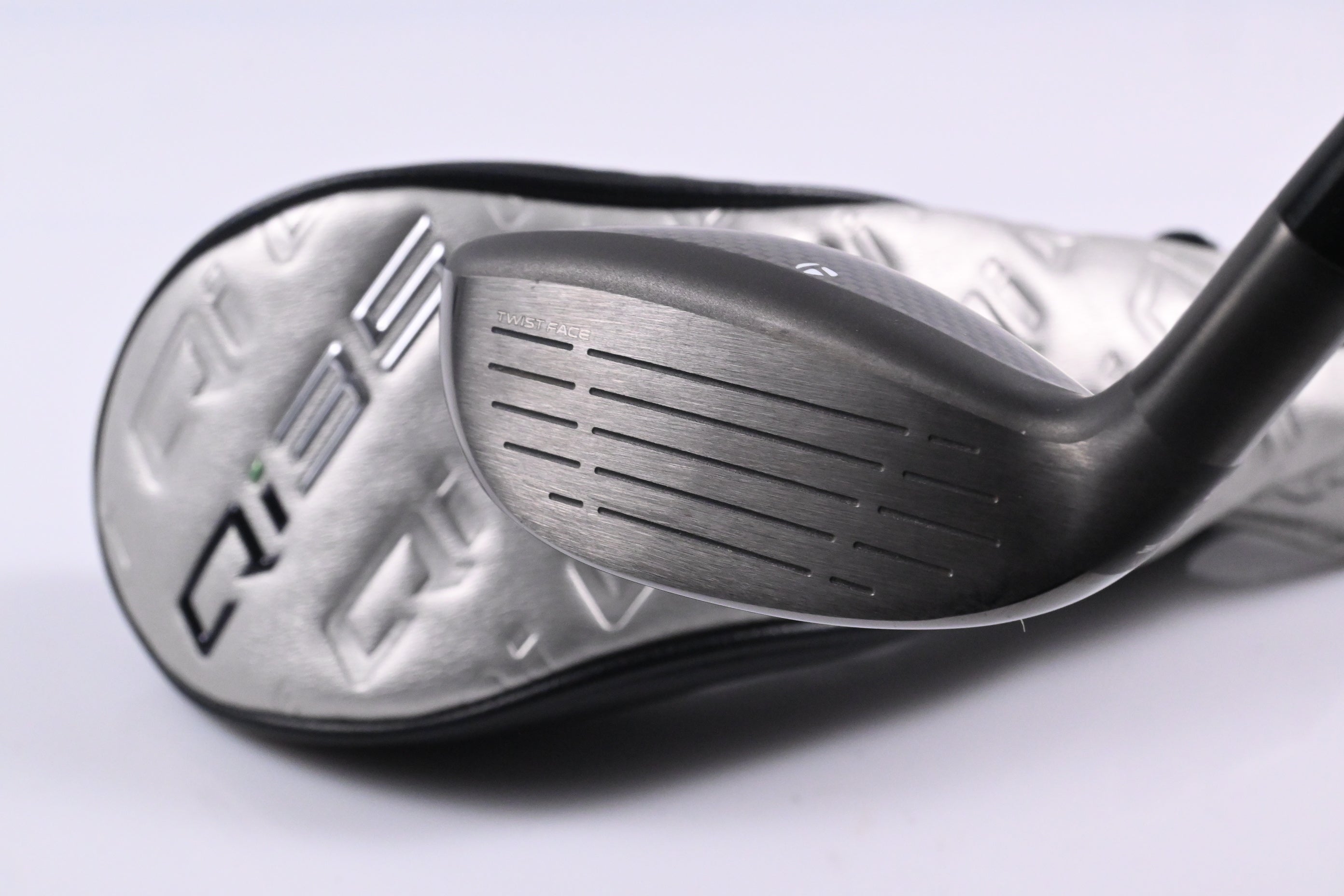 Taylormade Qi35 Max #4 Hybrid / 23 Degree / Regular Flex Air Speeder 50 Shaft