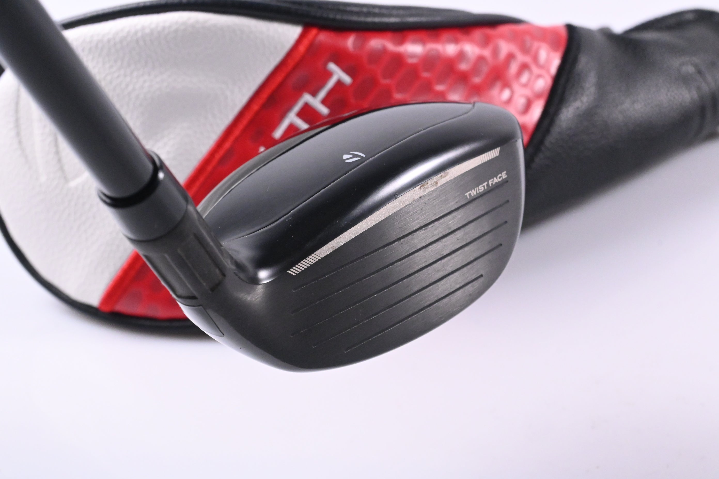 Left Hand Taylormade Stealth 2 #4 Hybrid / 22 Degree / Regular Flex Ventus Red 6