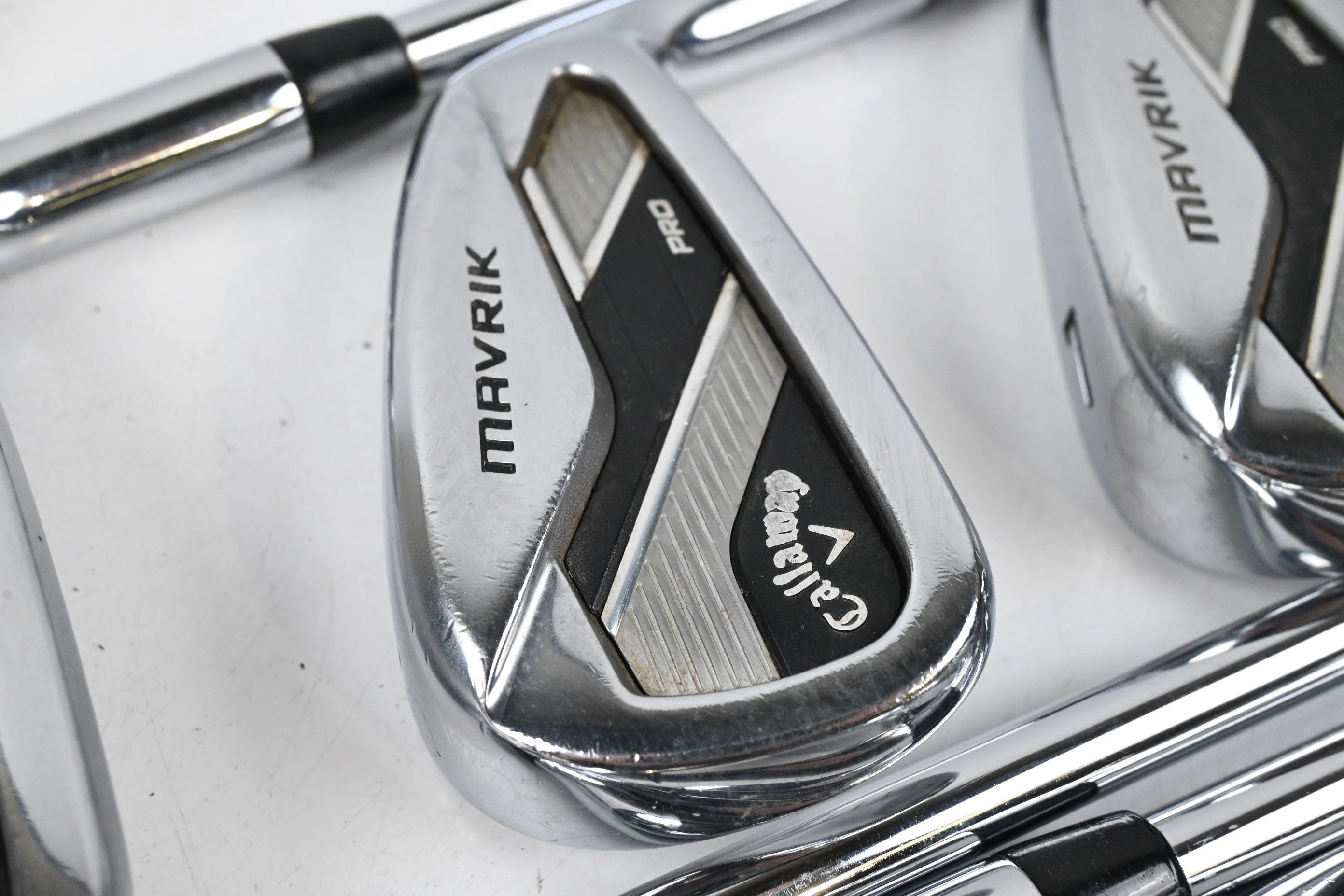 Callaway Mavrik Pro Irons / 5-PW+GW / Stiff Flex Project X LZ 105 Shafts