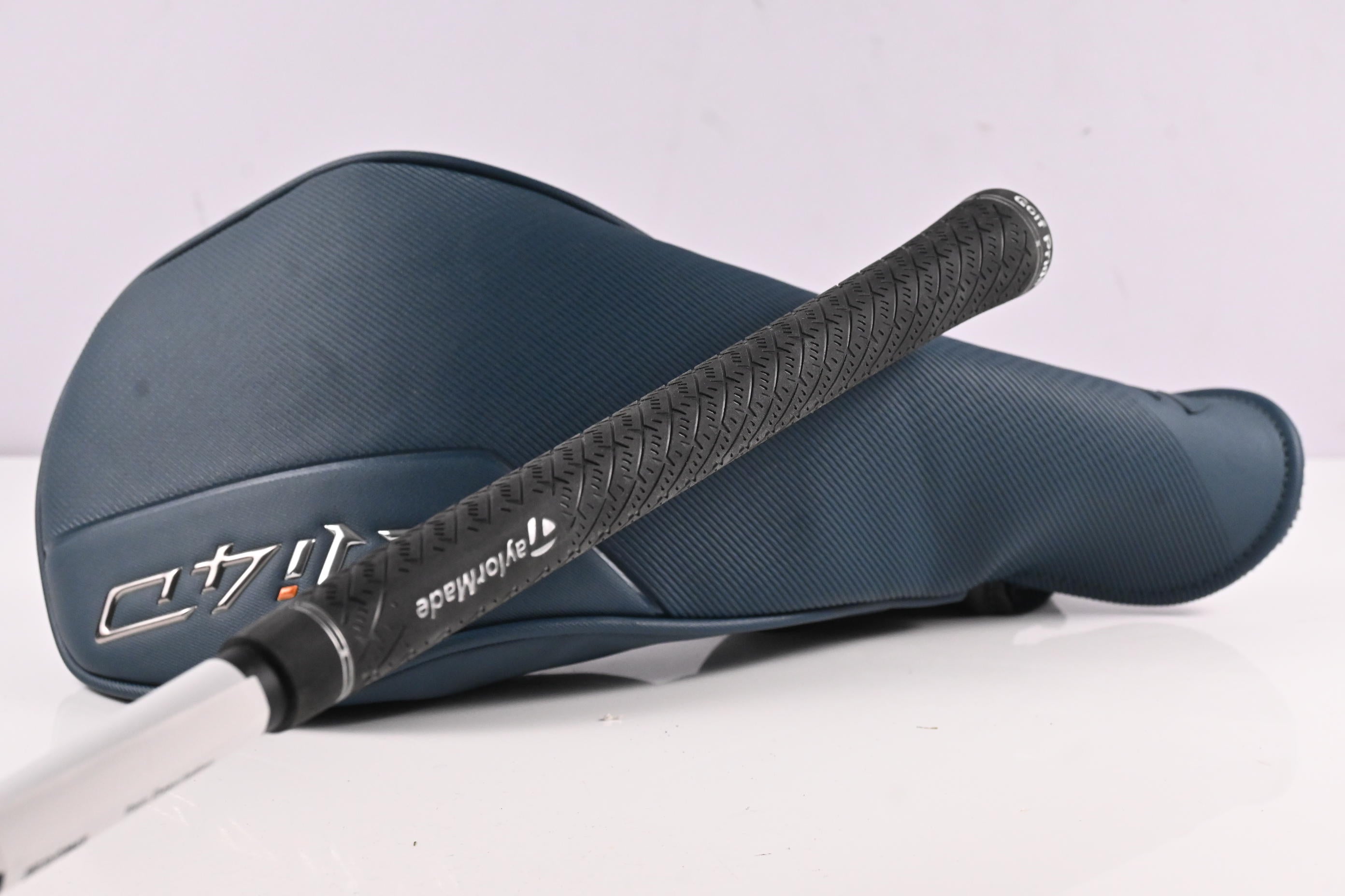 Taylormade Qi4D Max Driver / 12 Degree / Regular Flex Reax Blue 50 Shaft