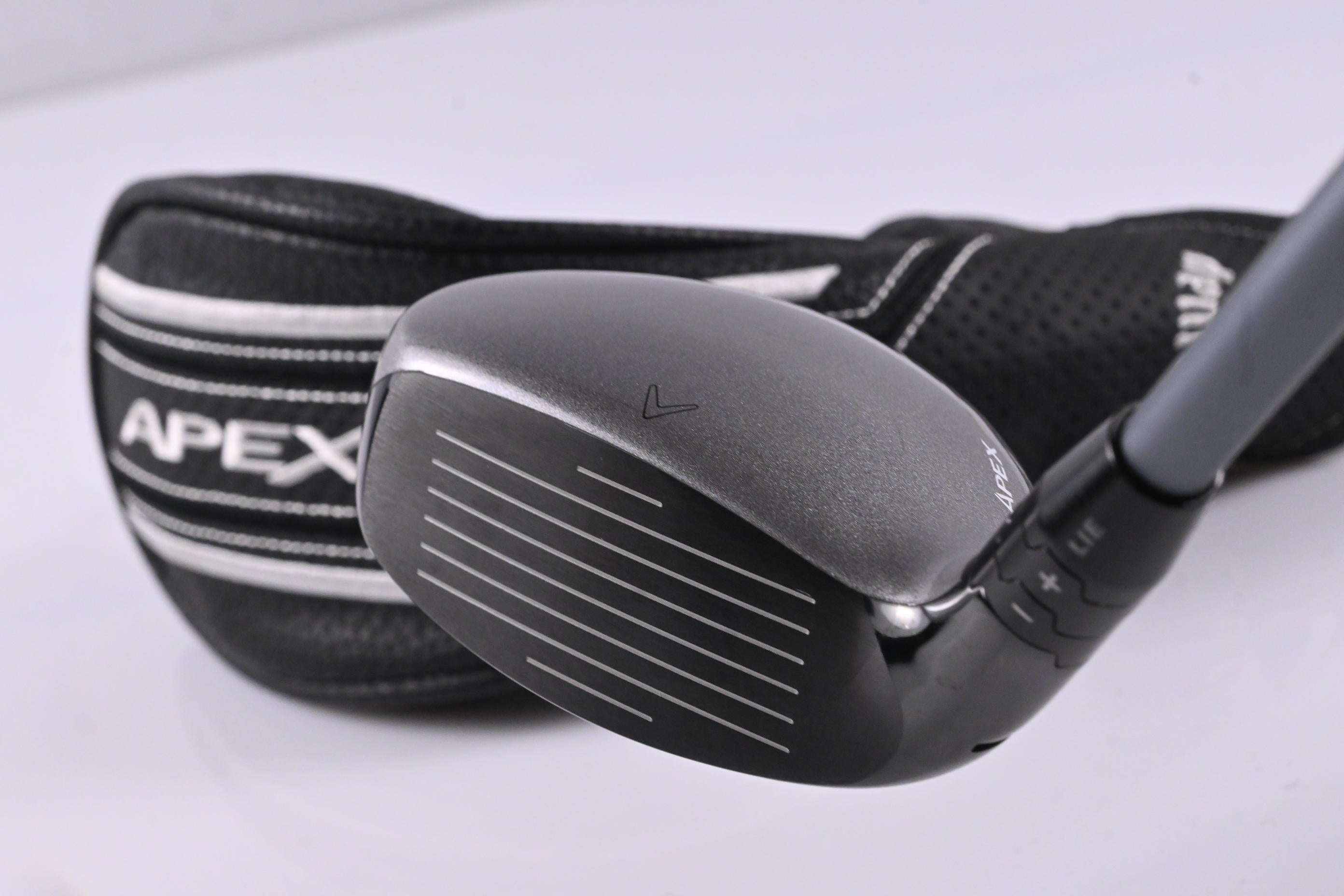 Callaway Apex Ti Super #4 Hybrid / 21 Degree / Stiff Flex Denali Frost Silver 70