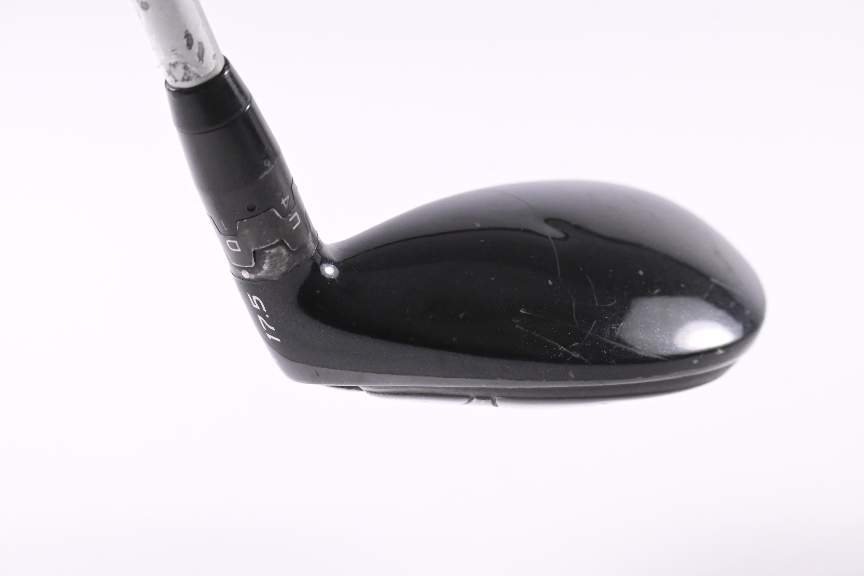 Titleist 915H #2 Hybrid / 17 Degree / Stiff Flex Diamana D+ 90 Shaft