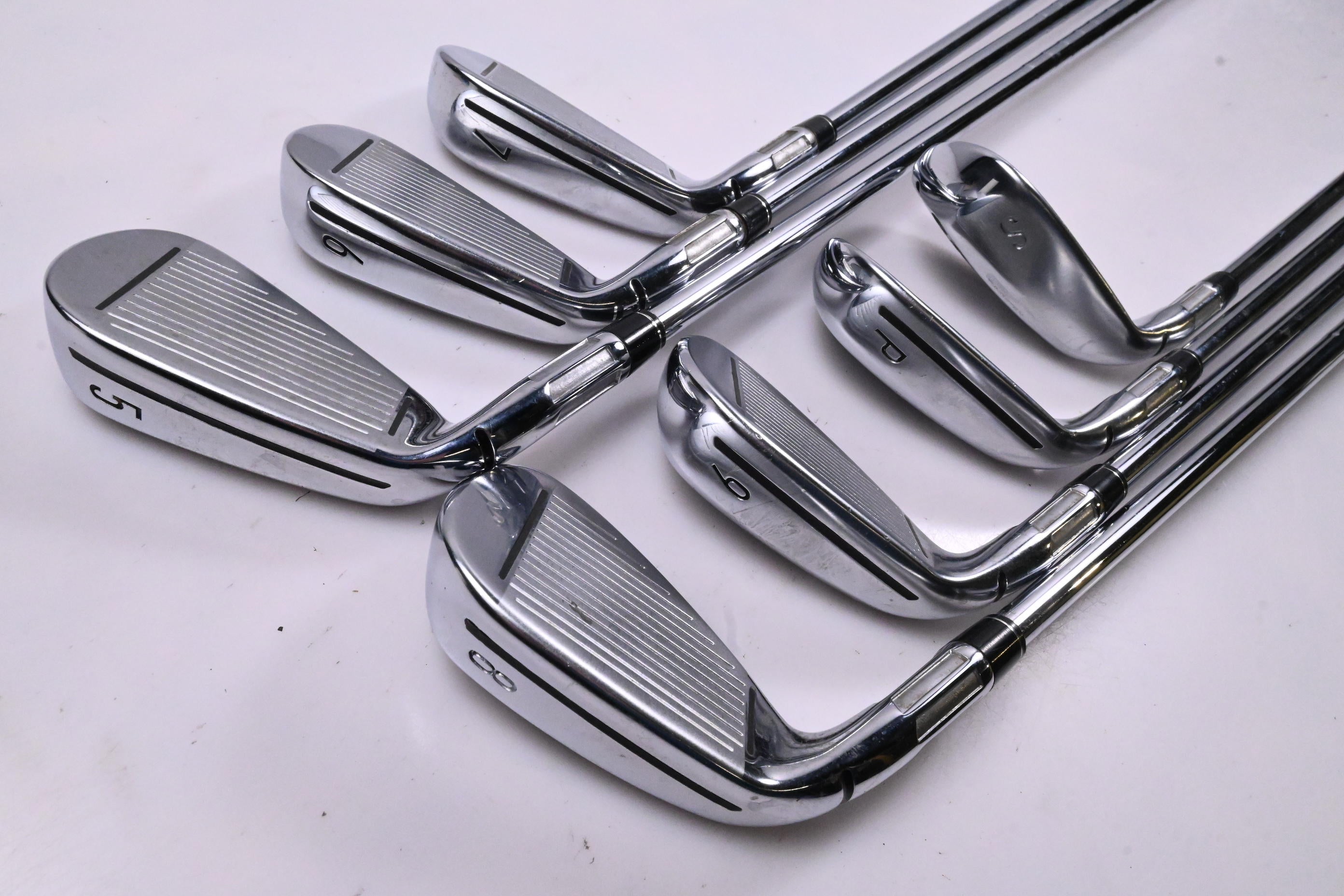 Taylormade M CGB Irons / 5-PW+SW / Regular Flex N.S.Pro 850GH Shafts