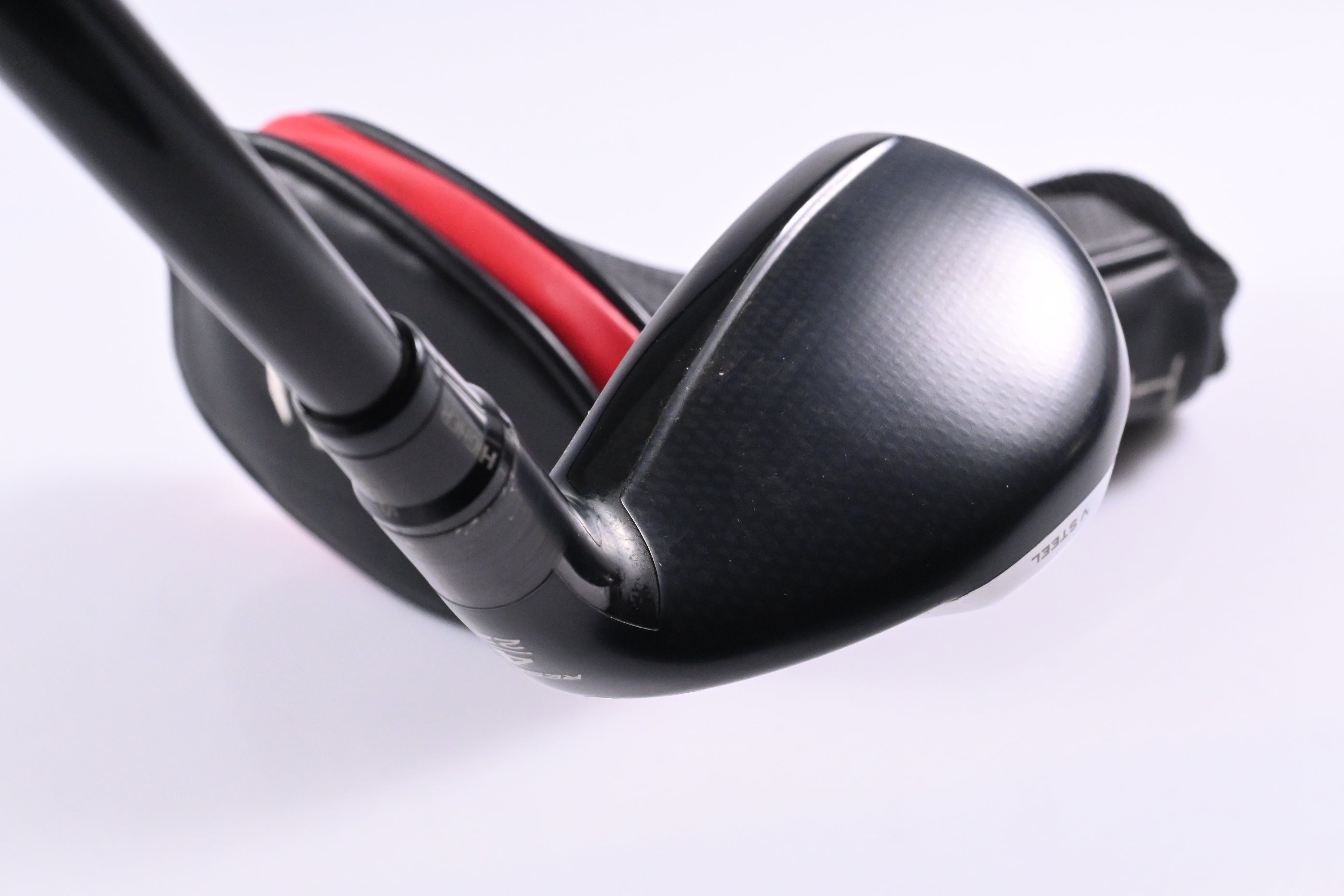 Taylormade Stealth Plus #4 Hybrid / 22 Degree / Stiff Flex HZRDUS RDX Smoke Red
