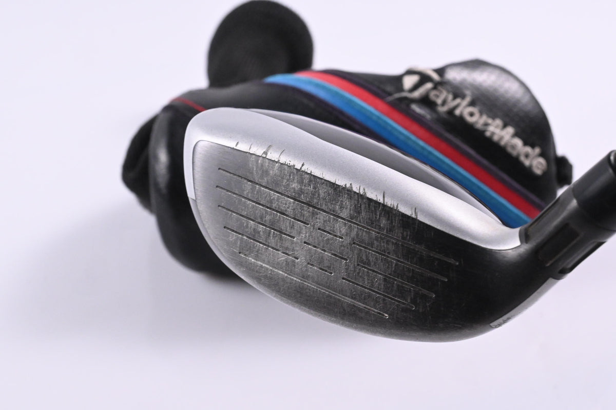 Taylormade M4 Hybrid / 22 Degree / Regular Flex Fujikura Atmos Red 6 Shaft