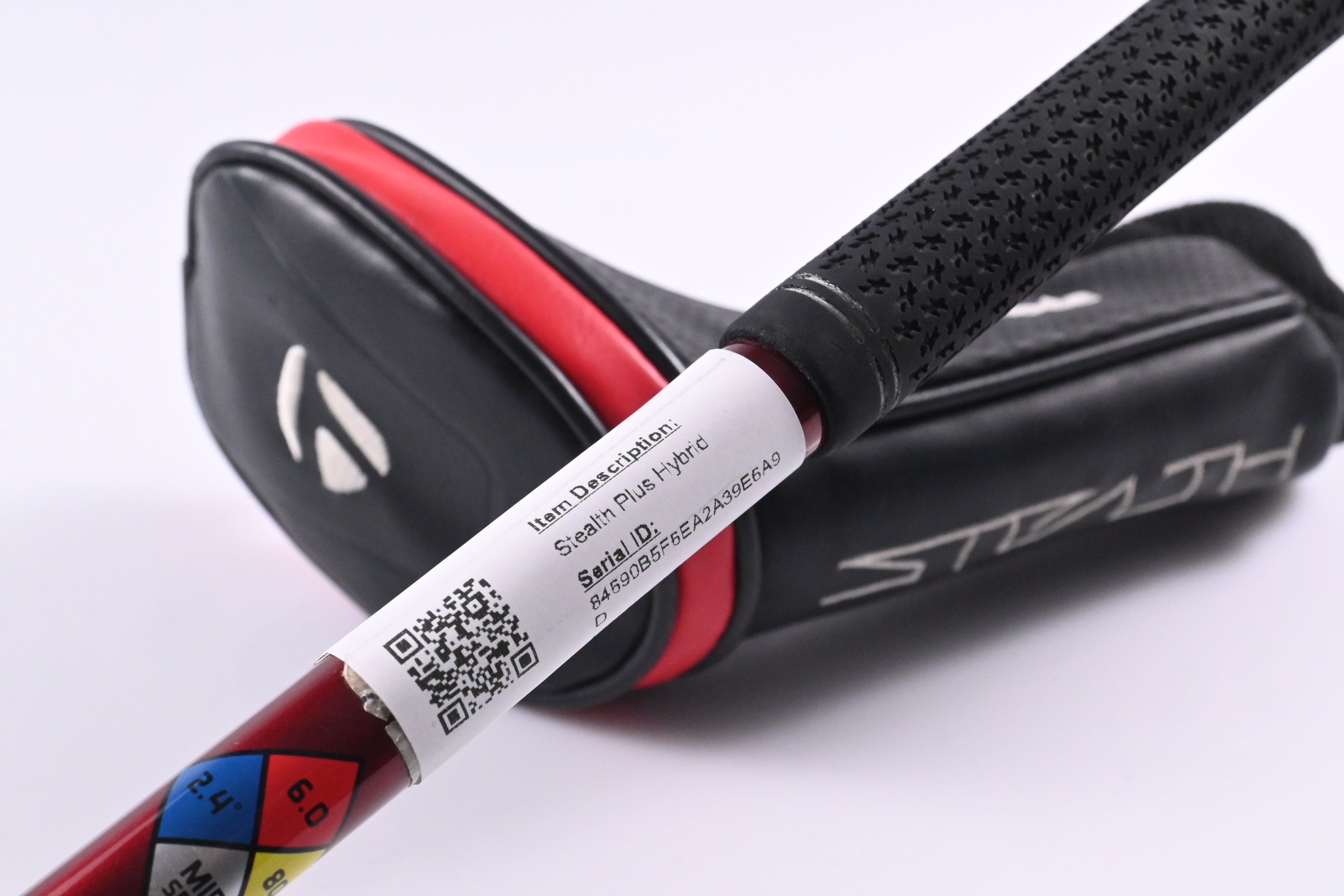 Taylormade Stealth Plus #4 Hybrid / 22 Degree / Stiff Flex HZRDUS RDX Smoke Red