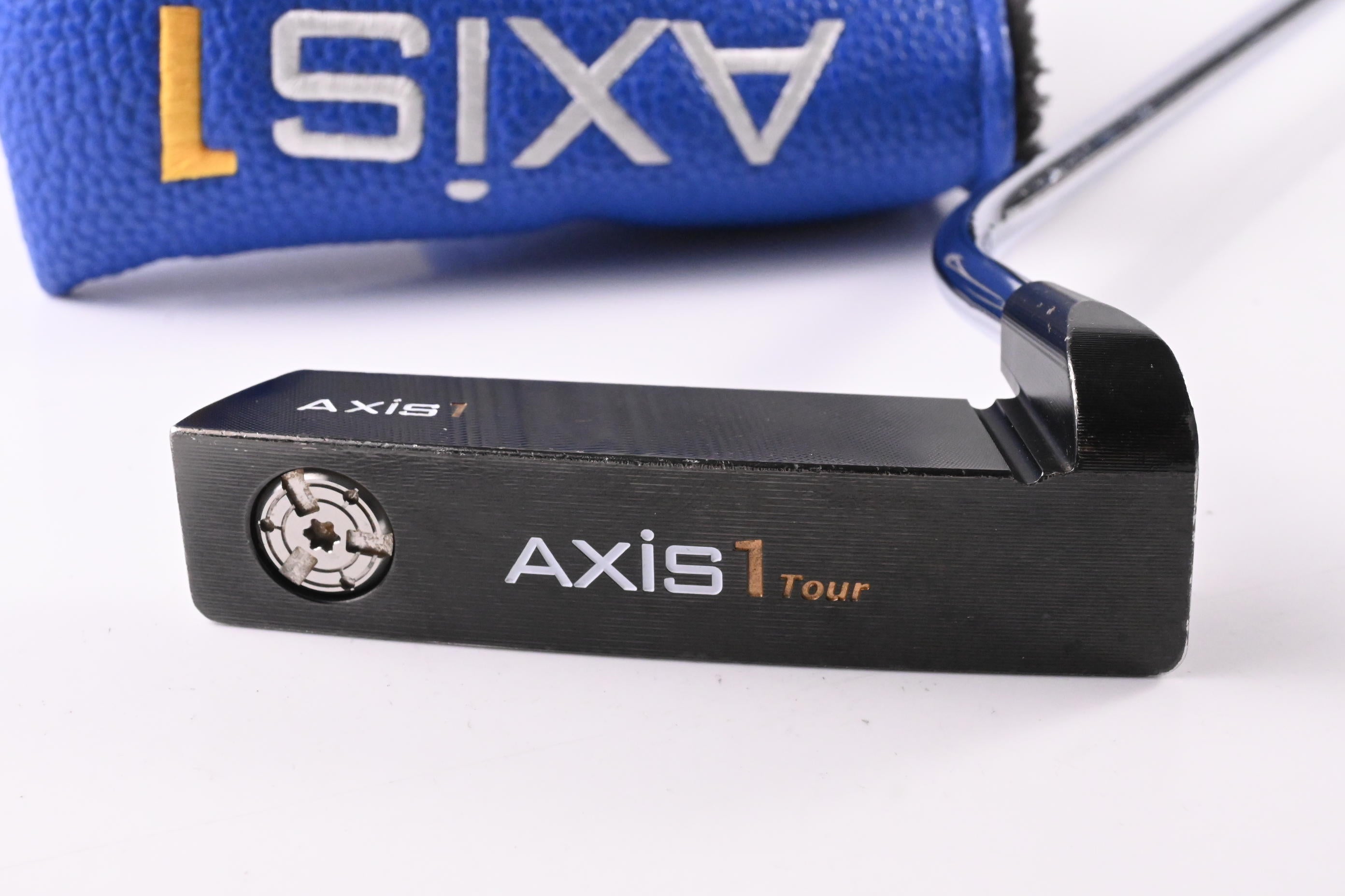 Axis1 Tour Putter / 32 Inch