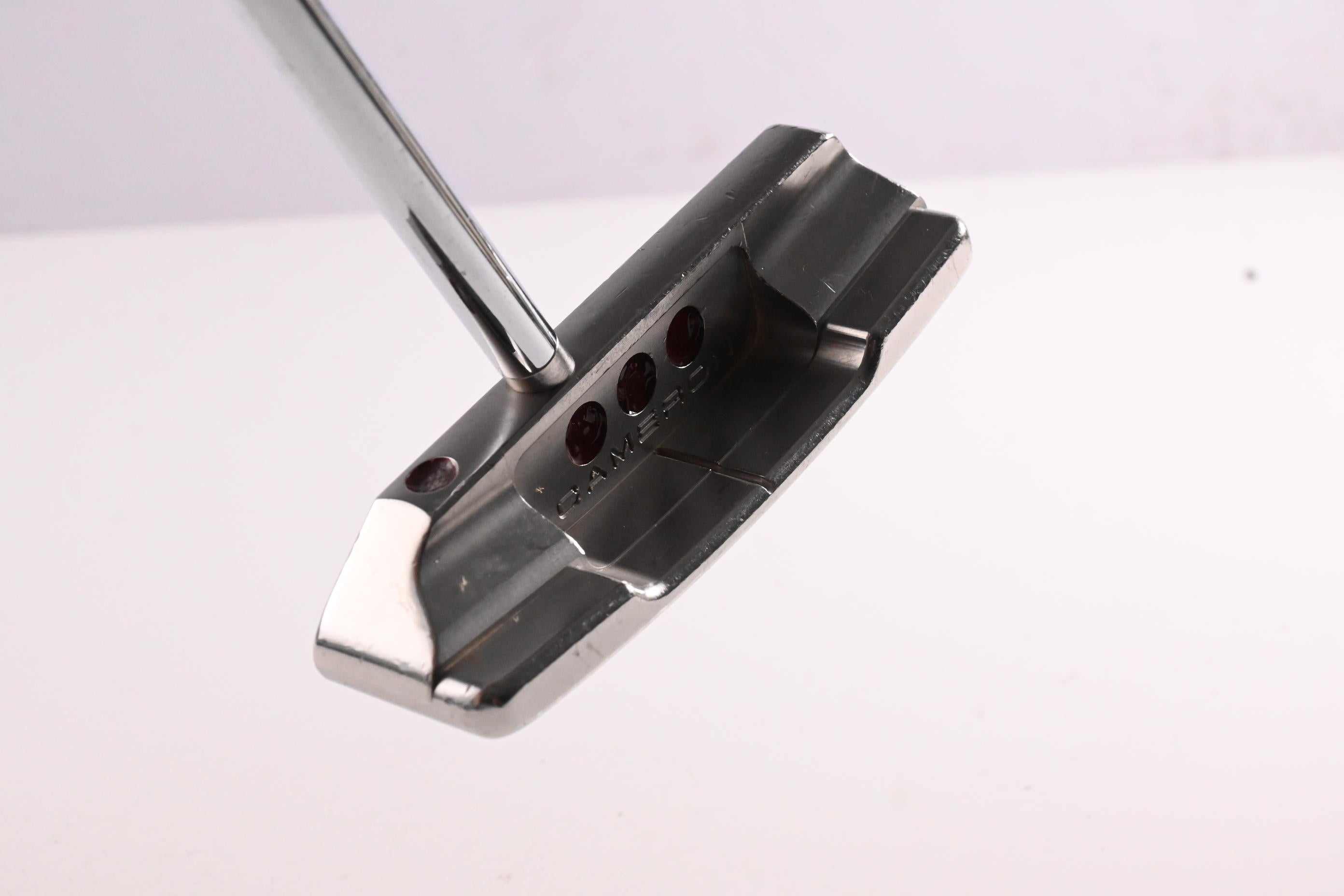 Scotty Cameron Studio Select Newport 2.5 Putter / 33 Inch