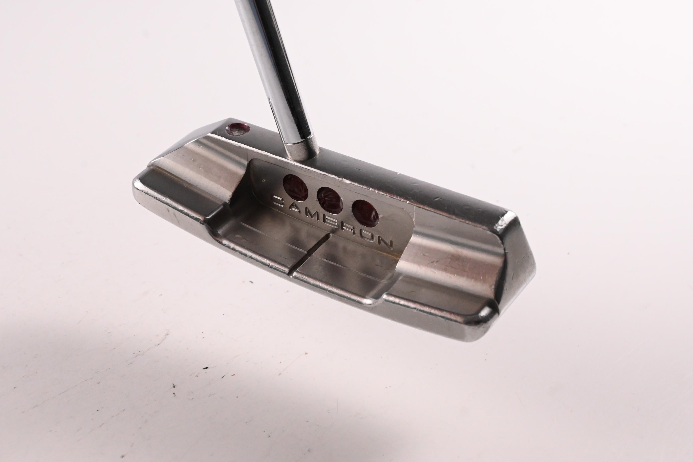 Scotty Cameron Studio Select Newport 2.5 Putter / 33 Inch