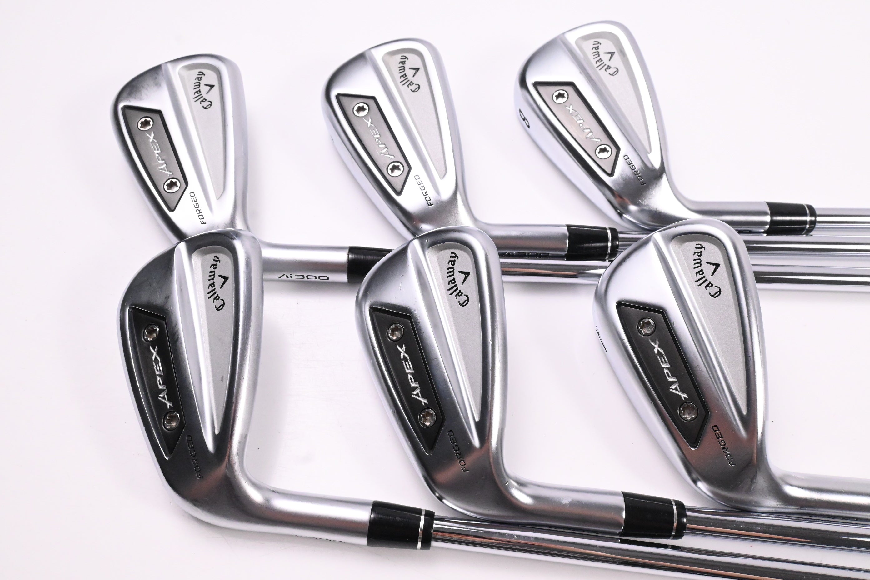 Left Hand Callaway Apex Ai300 Irons / 6-PW+AW / Regular Flex Dynamic Gold 90 R300