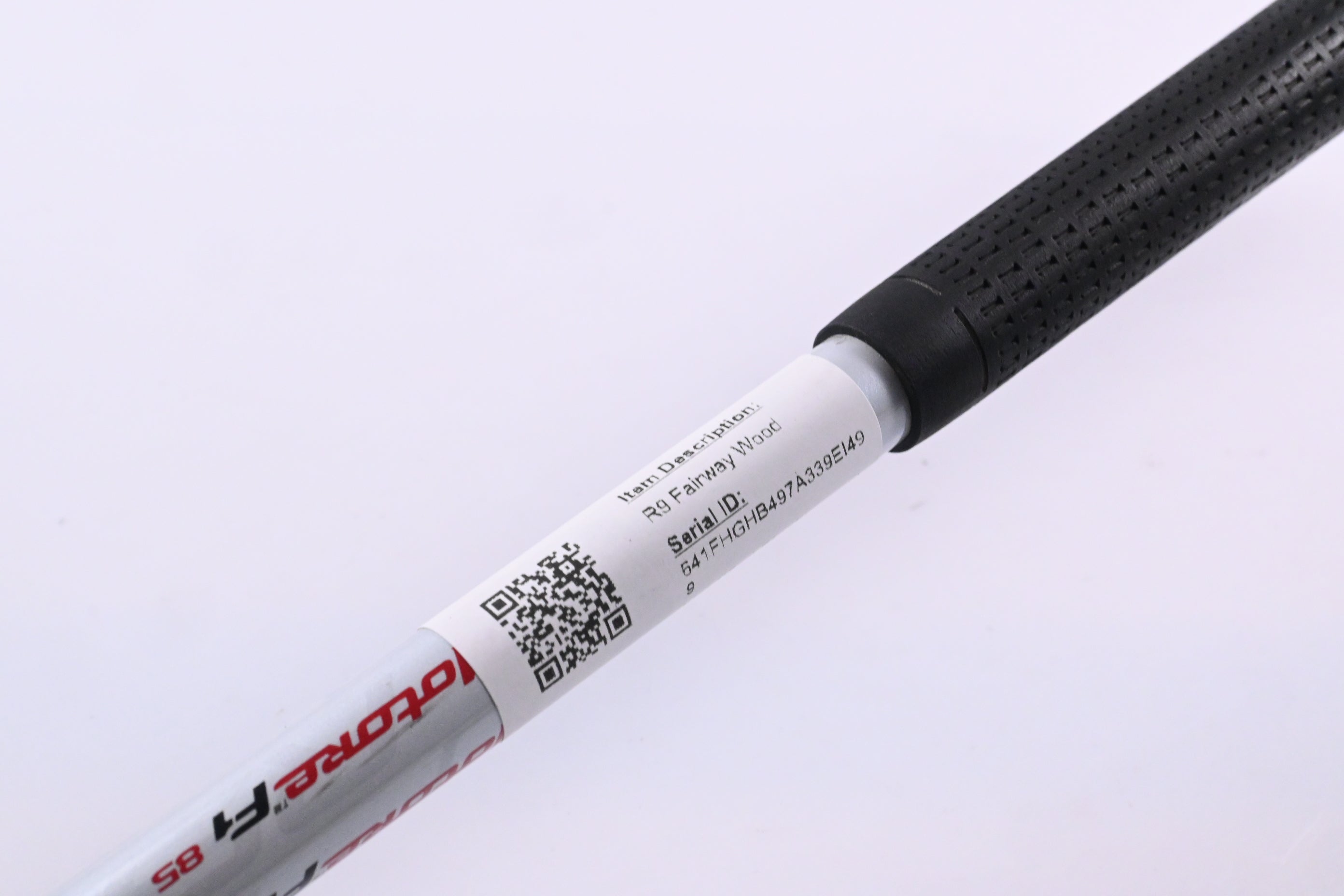 Taylormade R9 #5 Wood / 19 Degree / Stiff Flex Fujikura Motore F1 85 Shaft