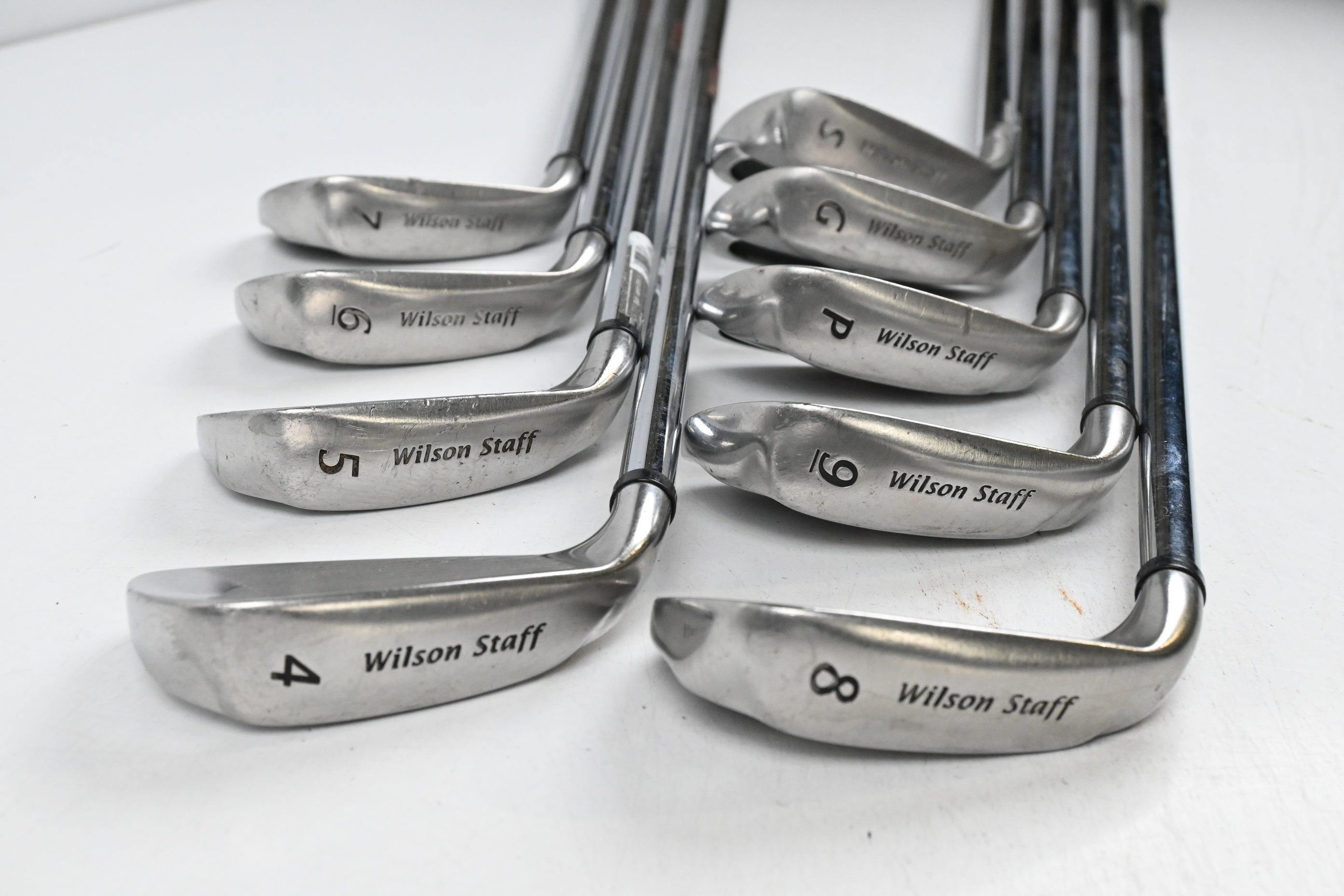 Wilson Di7 Irons / 4-PW+GW+SW / UniFlex TX- 105 FS Shafts