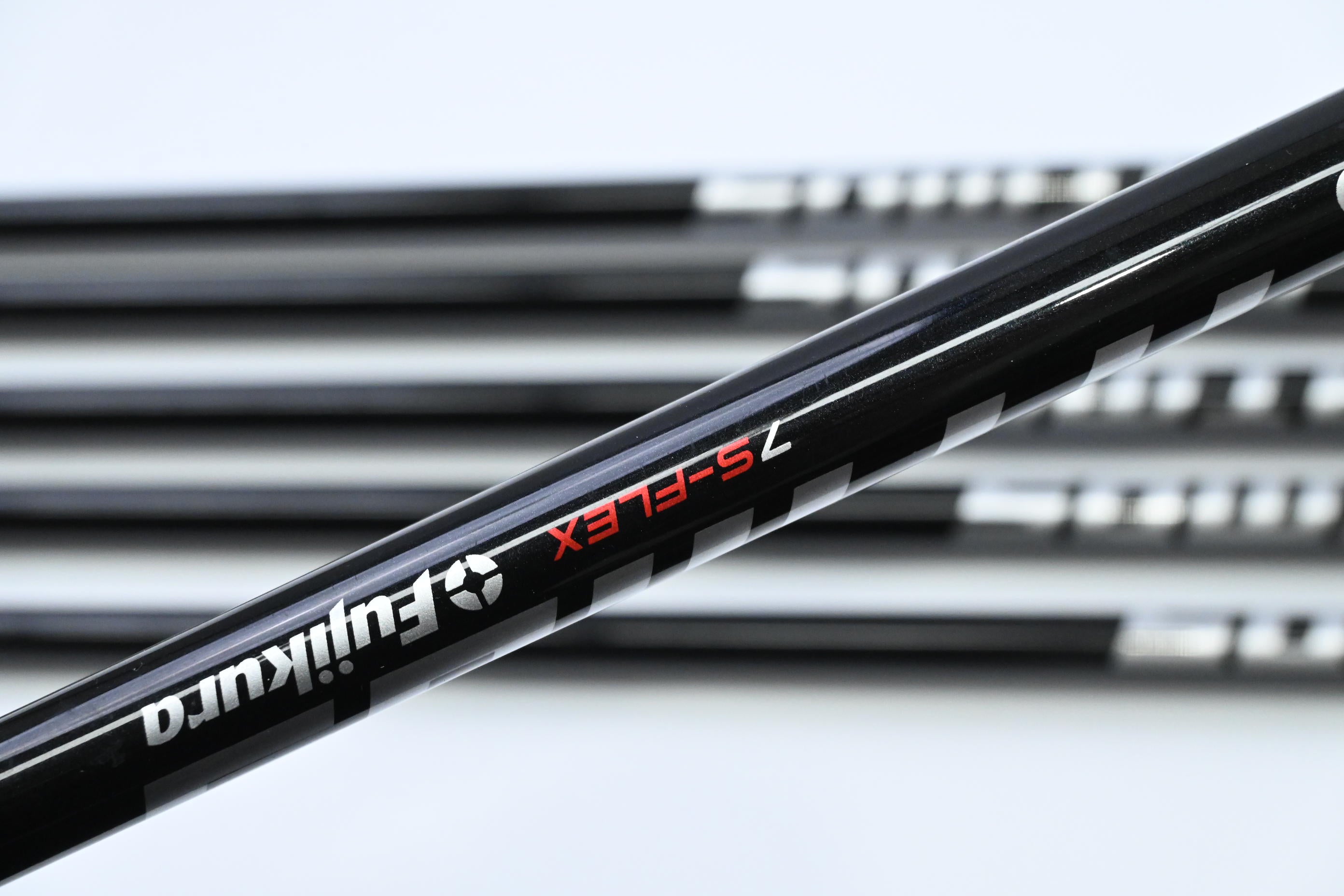 Taylormade M4 Irons / 5-PW / Stiff Flex Fujikura Atmos Red 7 Shafts