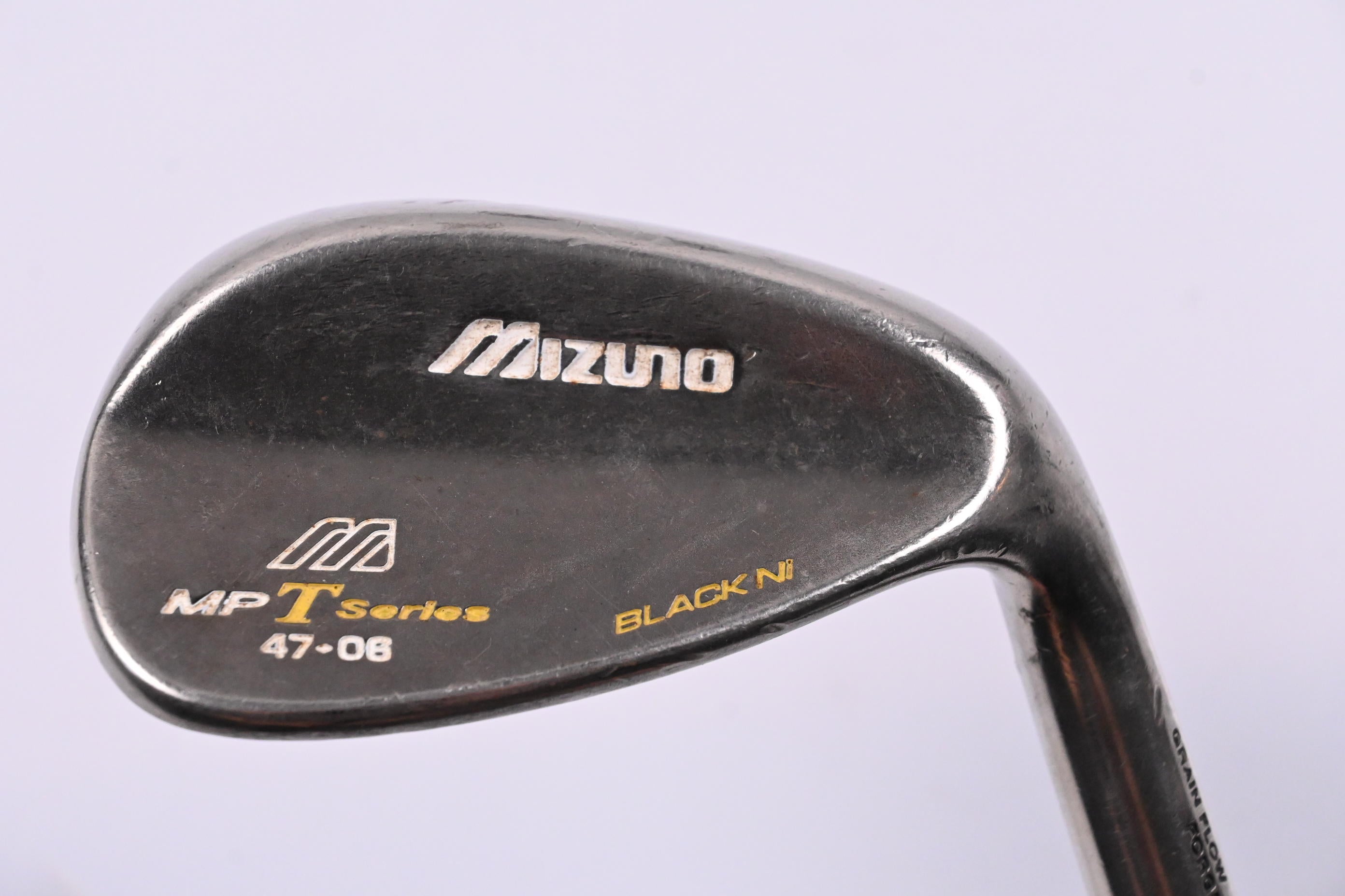 Mizuno MP T Series Pitching Wedge / 47 Degree / Stiff Flex Dynamic Gold S300