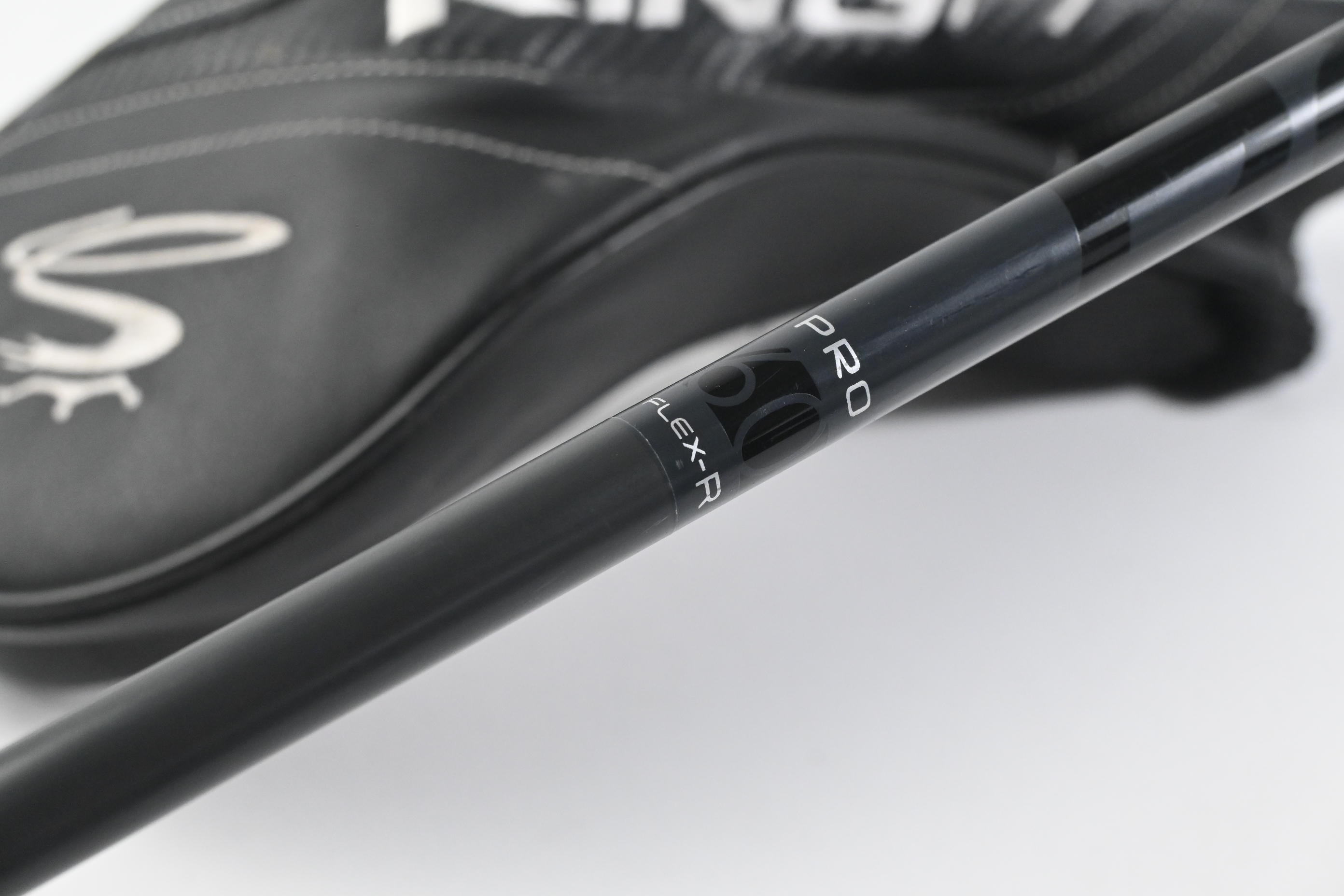 Cobra King F7 Driver / 9-12 Degree / Regular Flex Fujikura Pro Black 60 Shaft