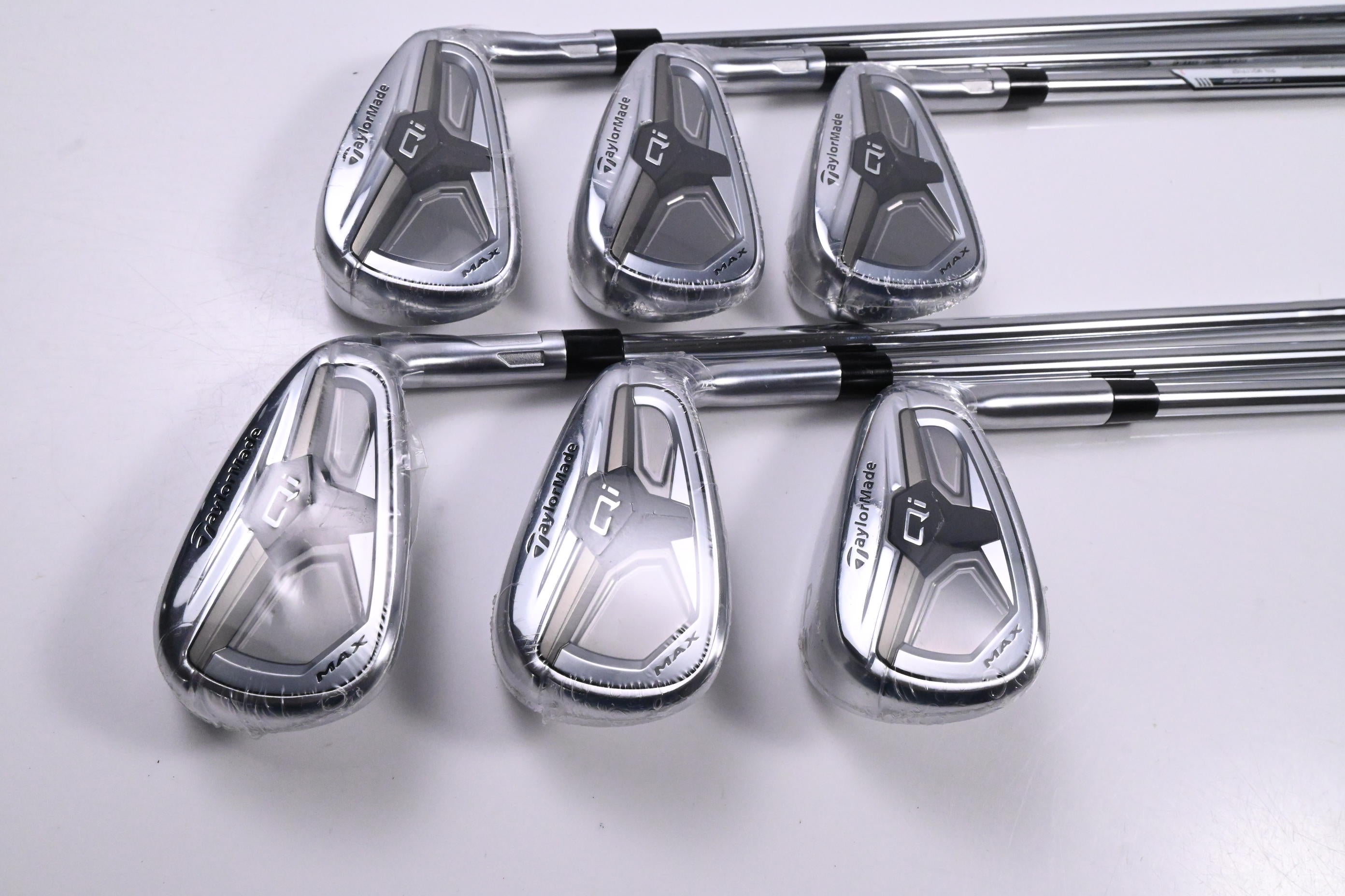 Taylormade Qi Max Irons / 5-PW / Regular Flex KBS MAX MT 85 Shafts