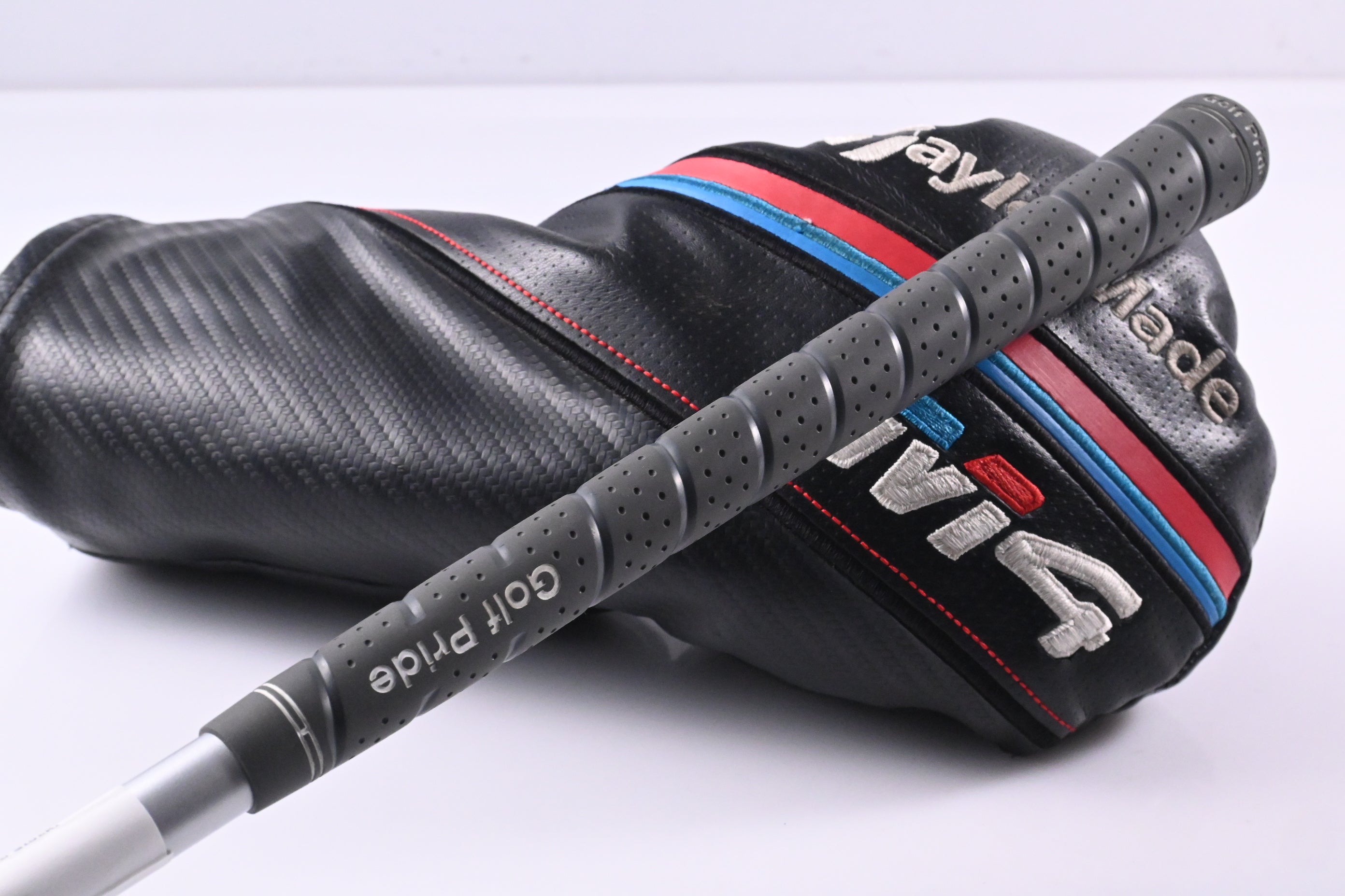 Taylormade M4 Driver / 12 Degree / Regular Flex Matrix Ozik White Tie X5 55