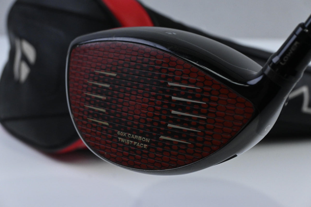 Taylormade Stealth Driver / 9 Degree / Stiff Flex Fujikura Ventus Red