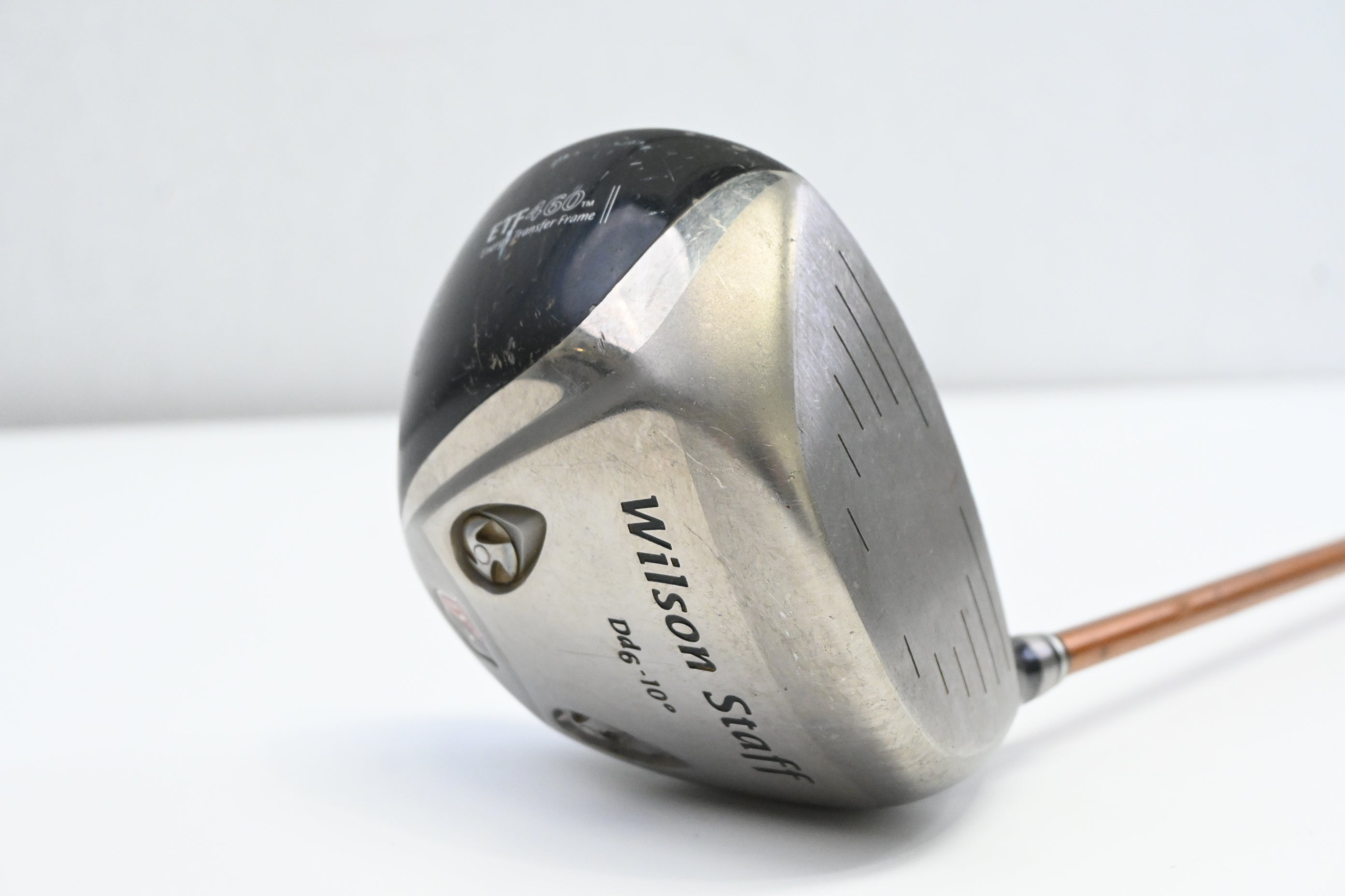 Wilson Staff Dd6 Driver / 10 Degree / Regular Flex Aldila NVS-DL 65 Shaft