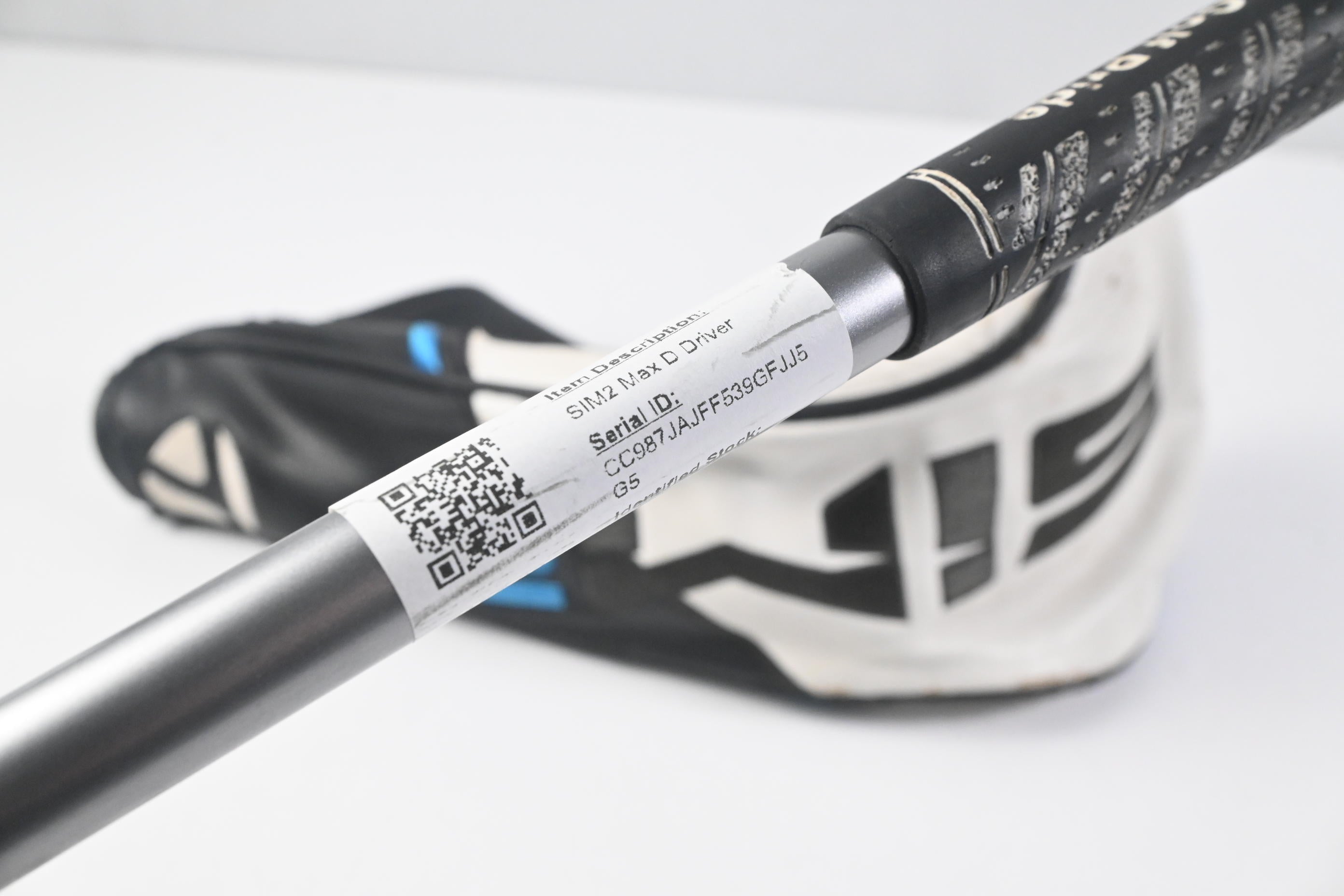 Taylormade SIM2 Max D Driver / 10.5 Degree / Regular Flex Air Speeder 45 Shaft