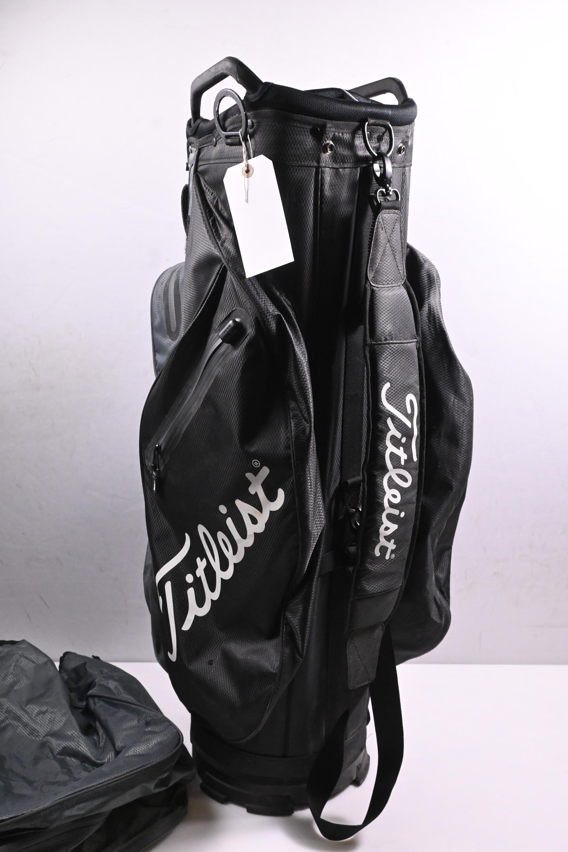 Titleist StaDry Cart Bag / 14-Way Divider / Black, Grey