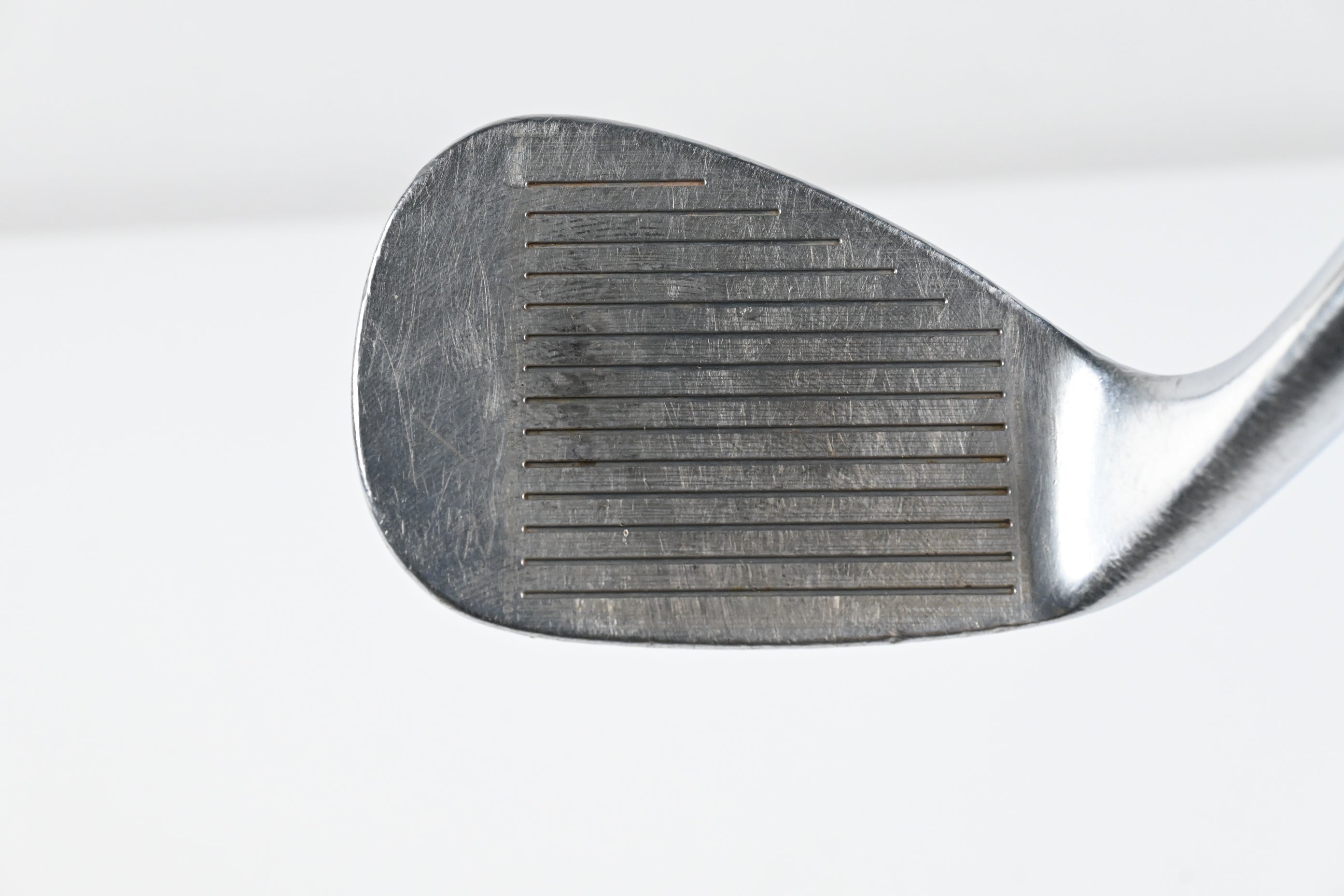 Cleveland 588 RTX Sand Wedge / 56 Degree / Wedge Flex Dynamic Gold Shaft