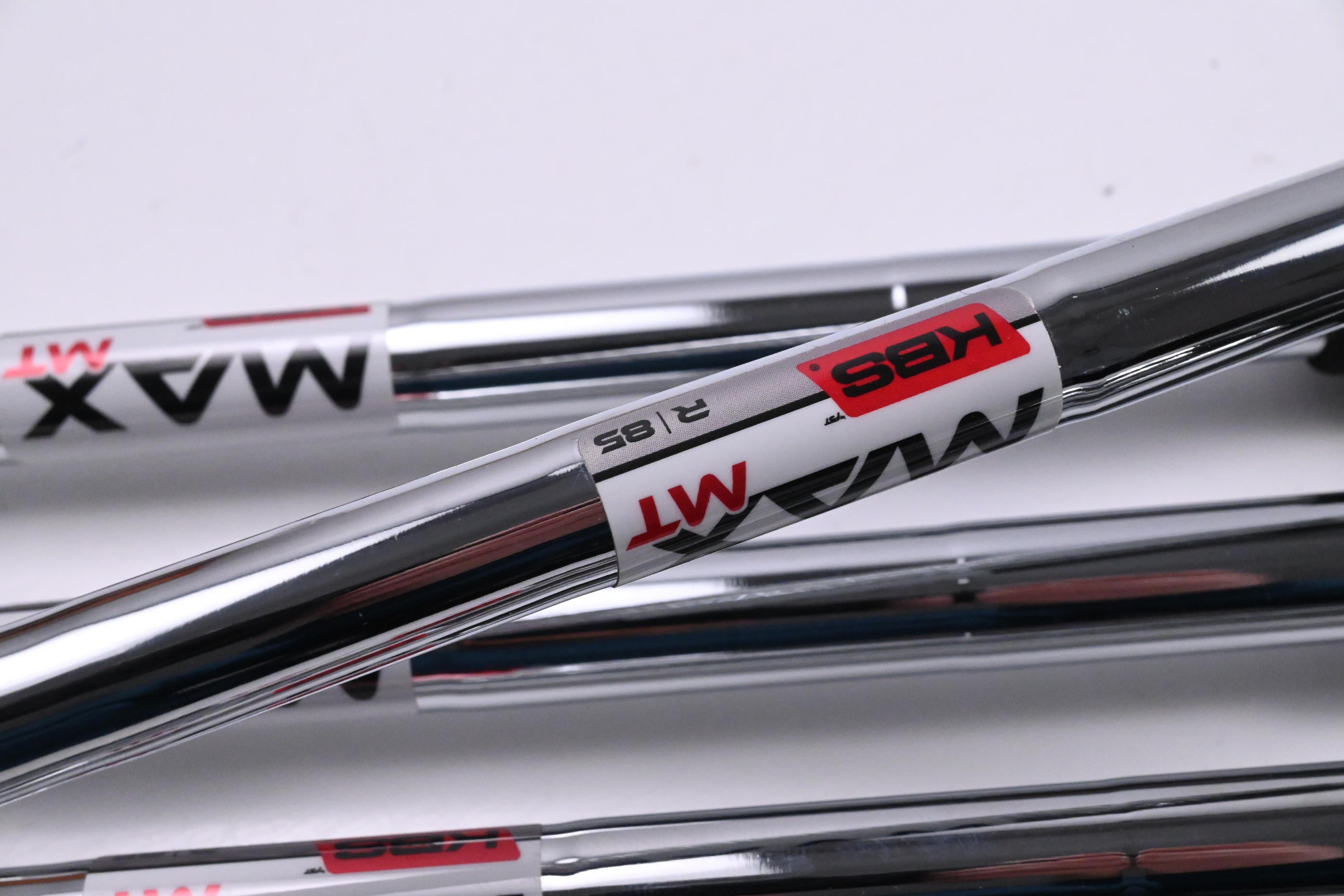 Taylormade Qi Max Irons / 5-PW / Regular Flex KBS MAX MT 85 Shafts