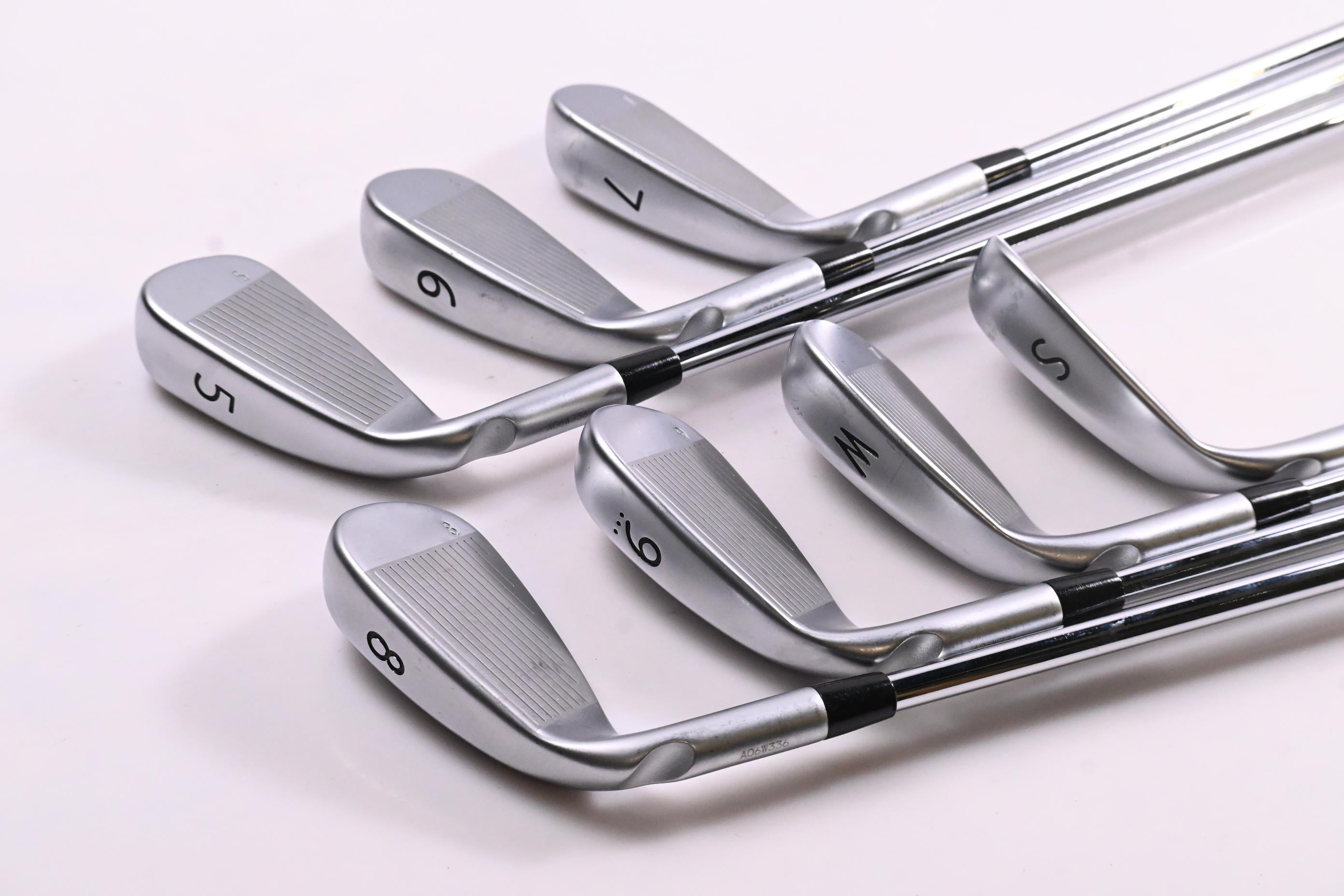 Ping G400 Irons / 5-PW+SW / Blue Dot / Stiff Flex Ping AWT 2.0 Shafts