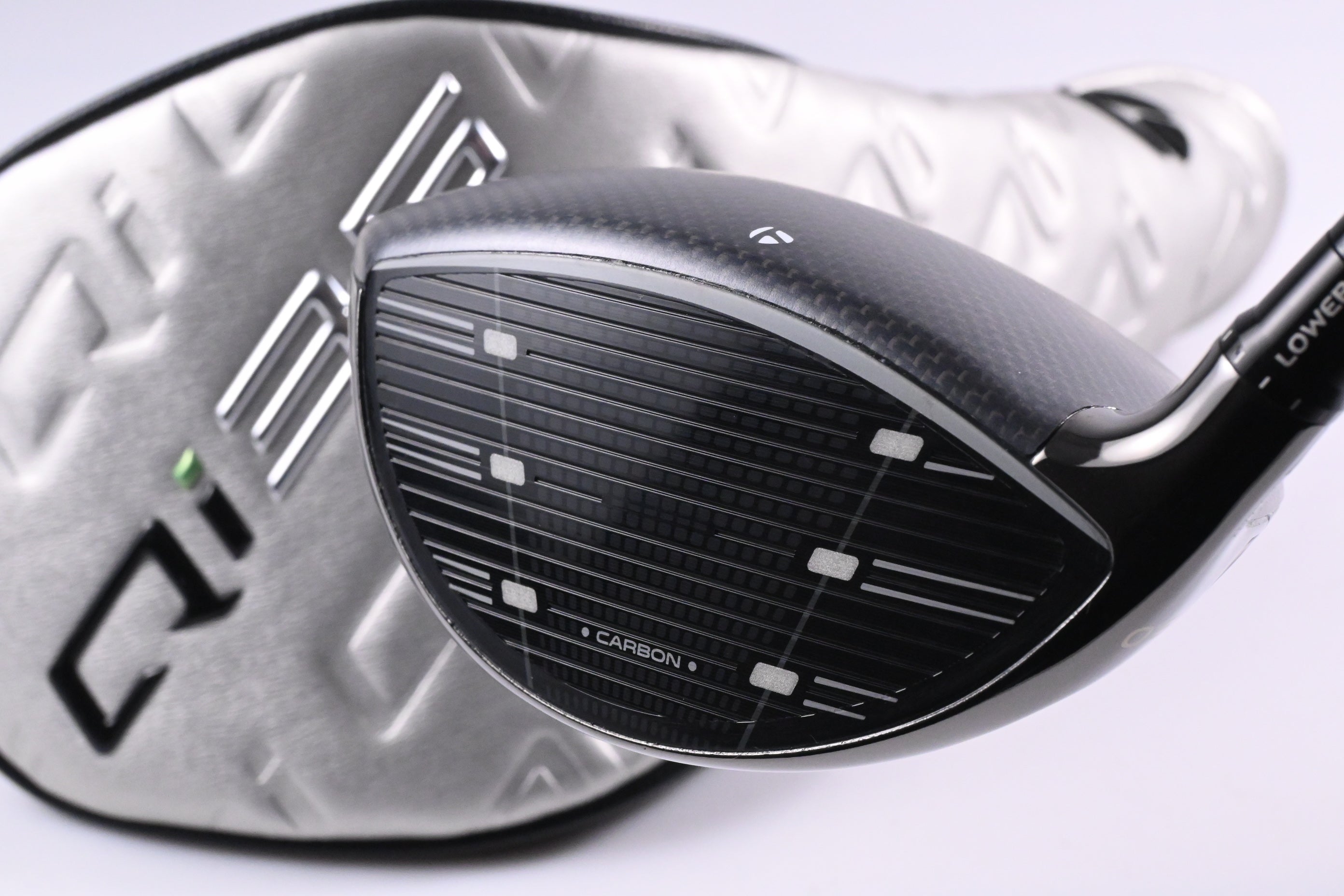Taylormade Qi35 Driver / 9 Degree / Stiff Flex Kai'li White Dark Waves 60 Shaft