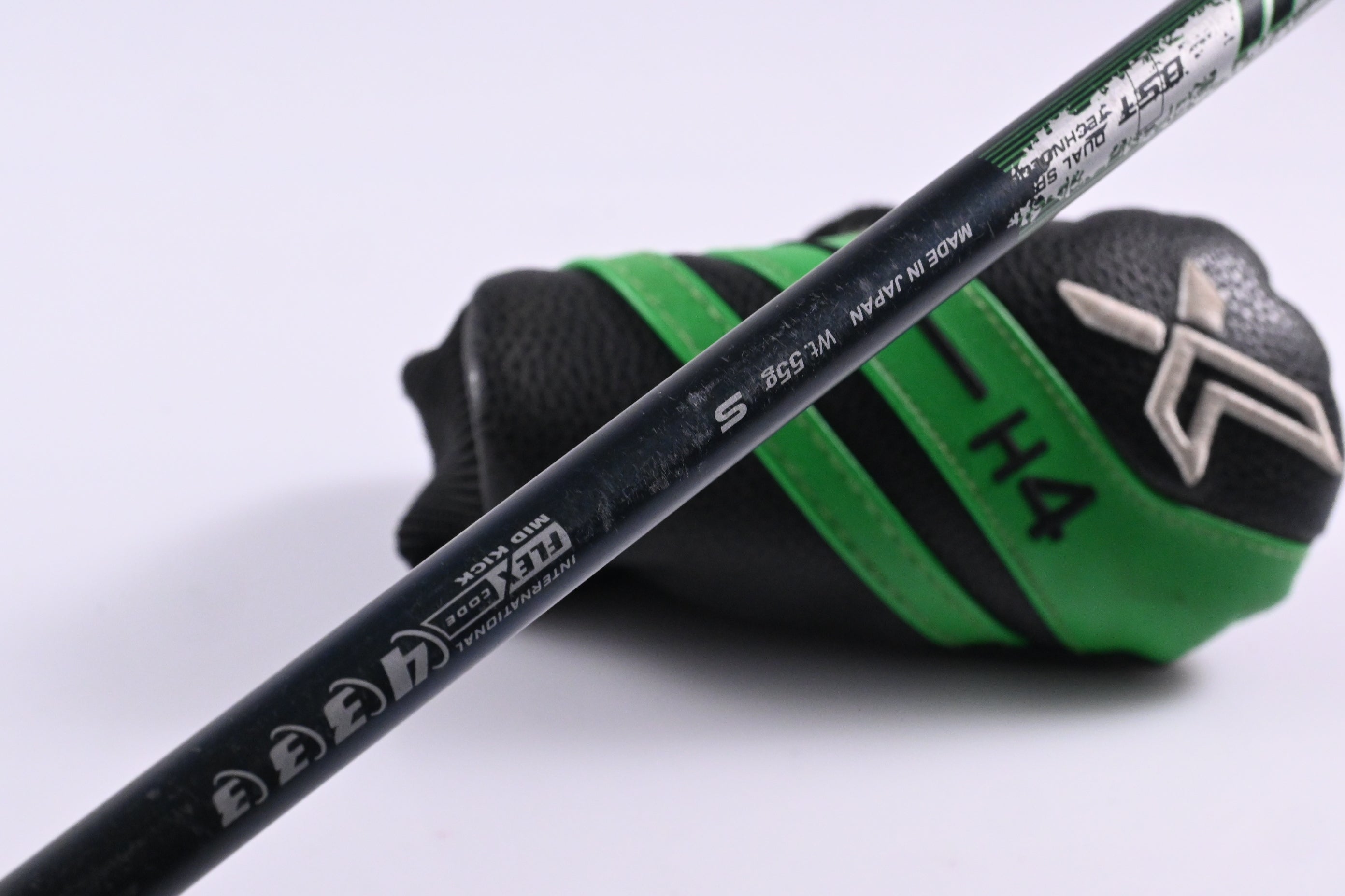 XXIO X 2022 #4 Hybrid / 20 Degree / Stiff Flex Miyazaki AX-II 55 Shaft