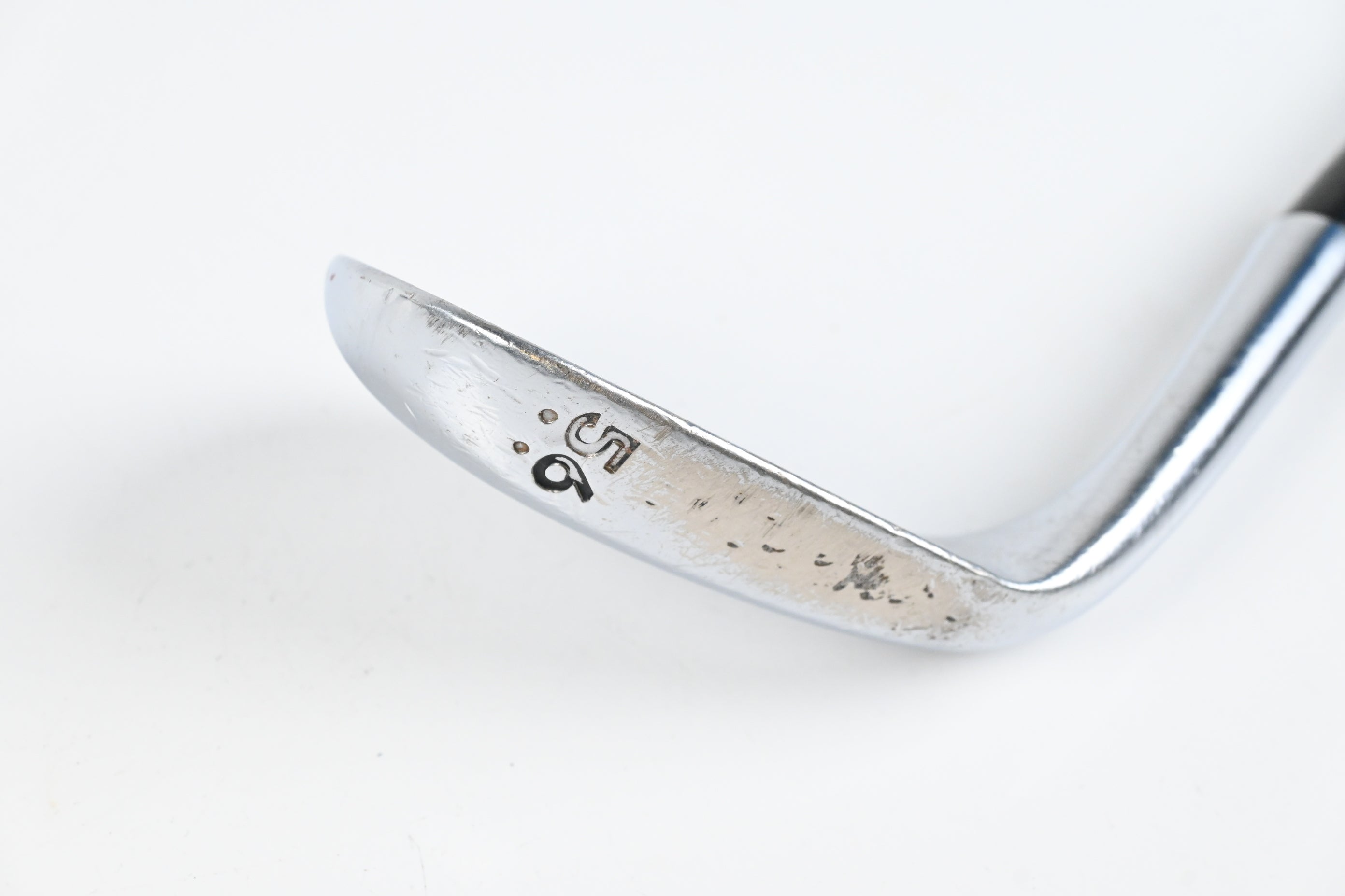 Cleveland 588 RTX Sand Wedge / 56 Degree / Wedge Flex Dynamic Gold Shaft