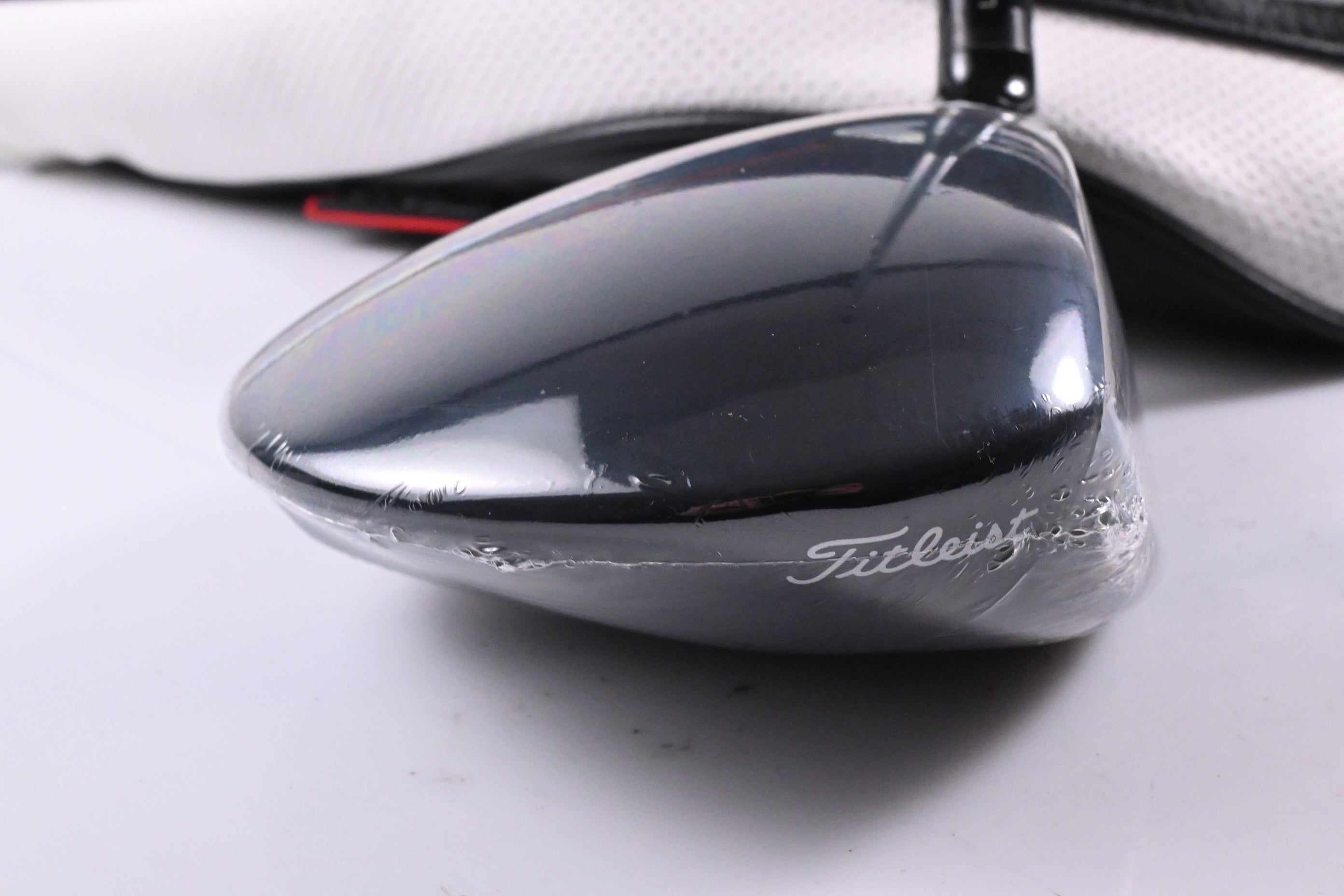 Titleist GT1 Driver / 12 Degree / Regular Flex Fujikura Air Speeder 40 Shaft