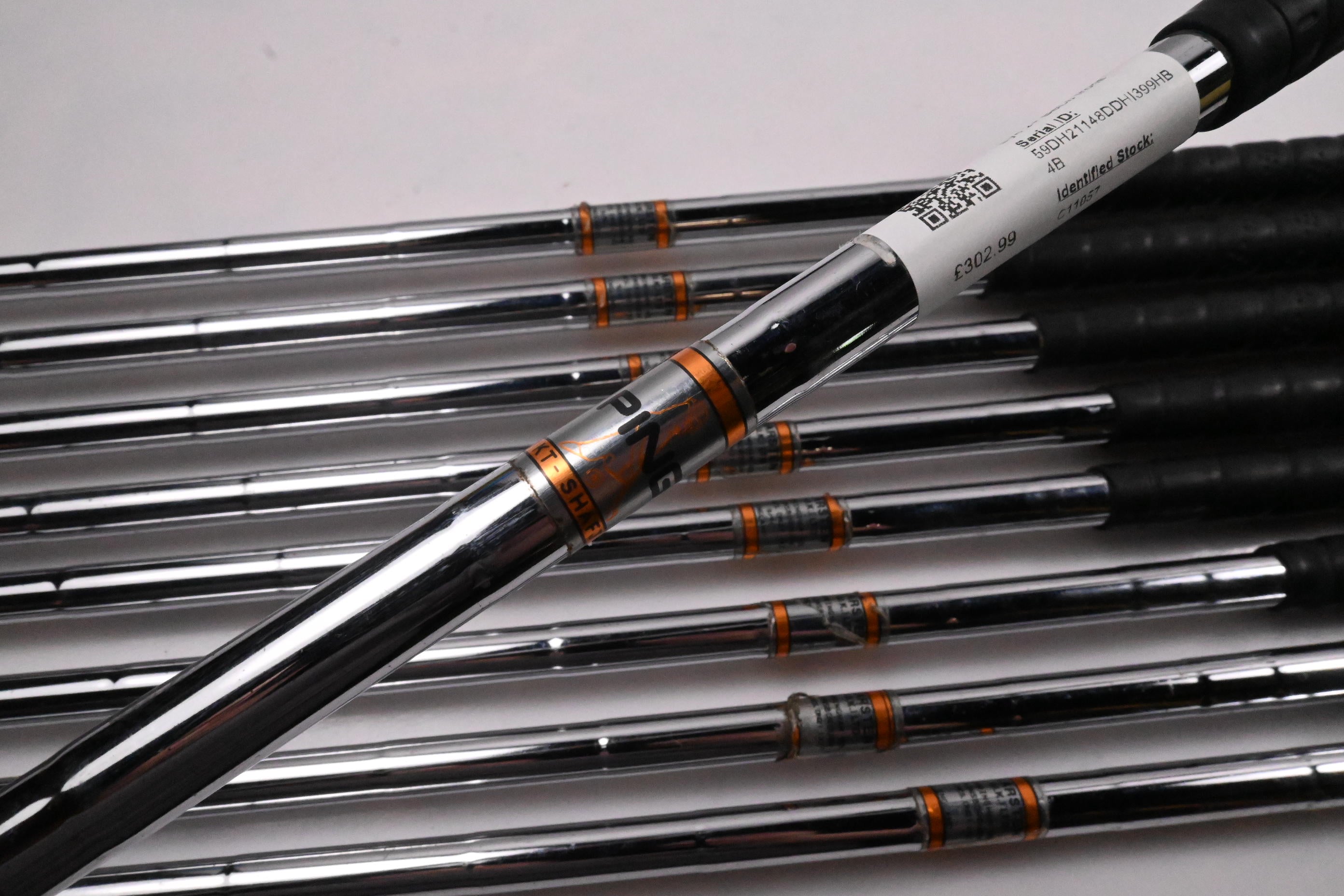 Ping Eye 2+ BeCu Irons / 3-PW+SW / Black Dot / Stiff Flex Ping Karsten Shafts