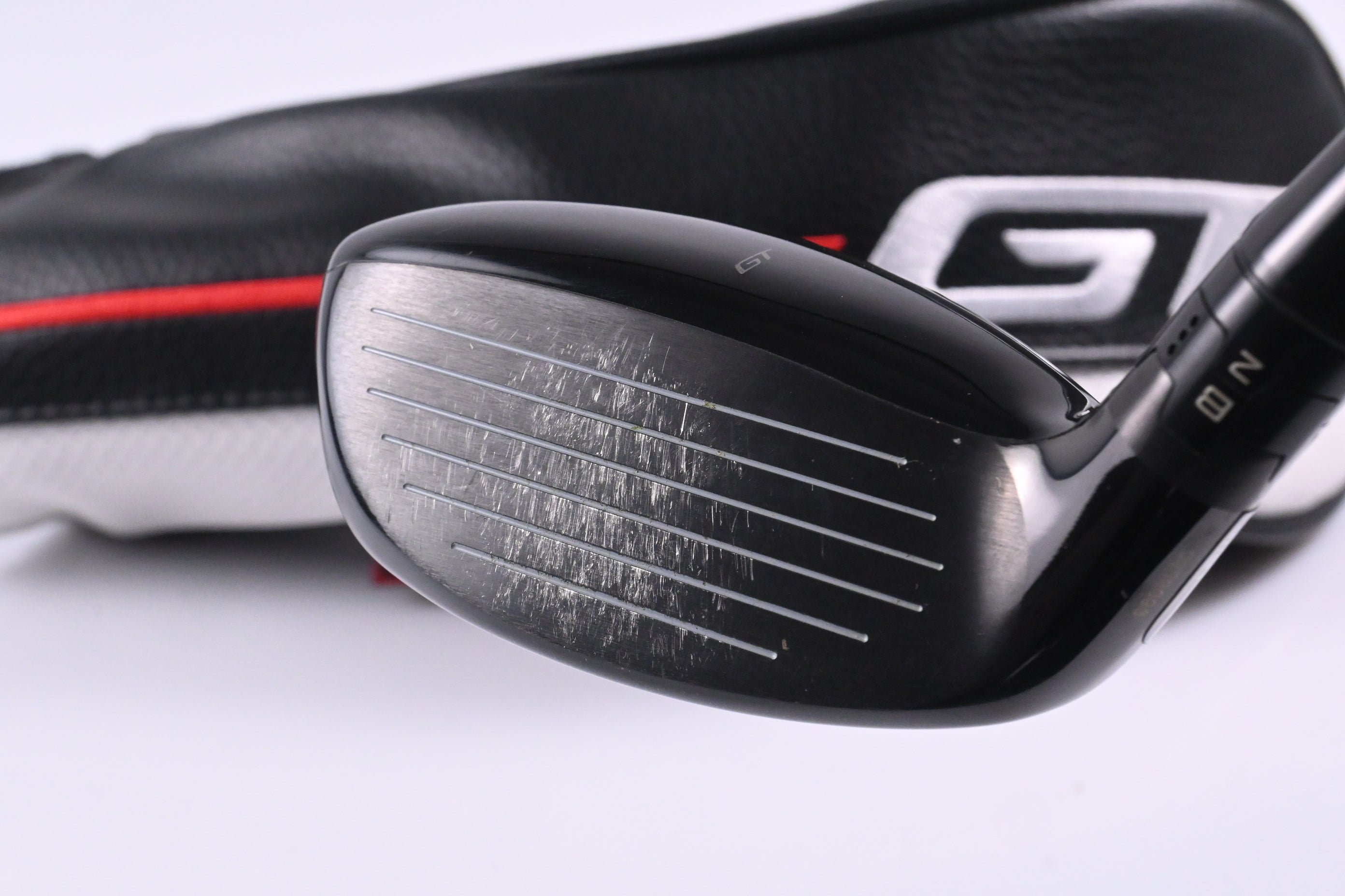 Titleist GT1 #6 Hybrid / 26 Degree / Regular Flex Graphite Design Tour AD HY-85