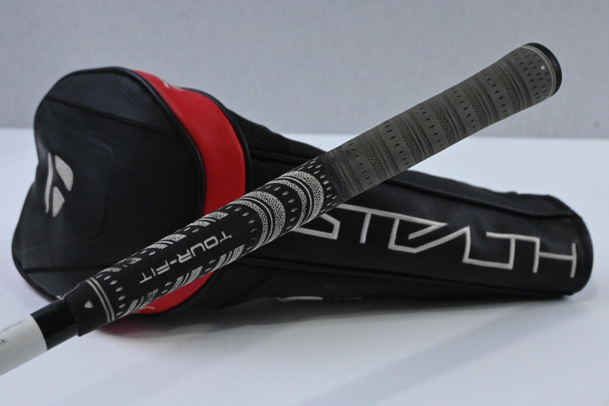 Taylormade Stealth Driver / 9 Degree / Stiff Flex Fujikura Ventus Red