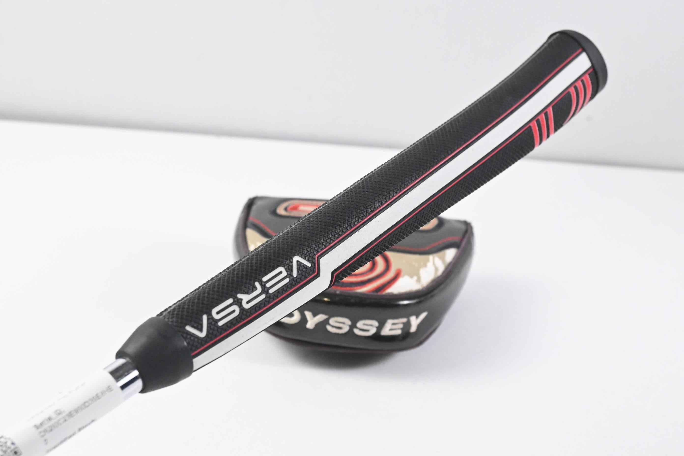 Odyssey White Hot Pro V-Line Putter / 34 Inch