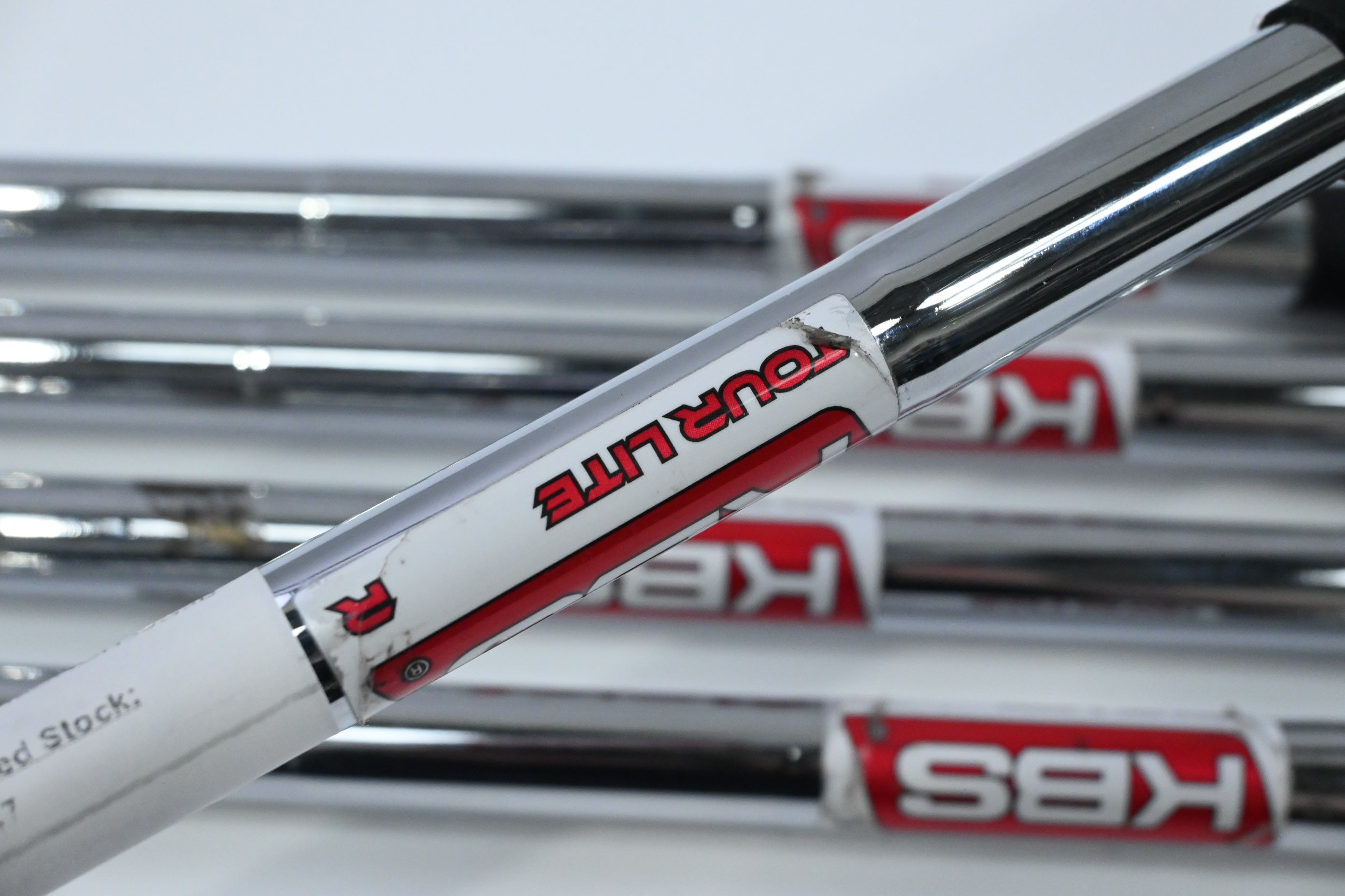 Taylormade Qi Irons / 7-PW+AW / Regular Flex KBS Tour Lite Shafts