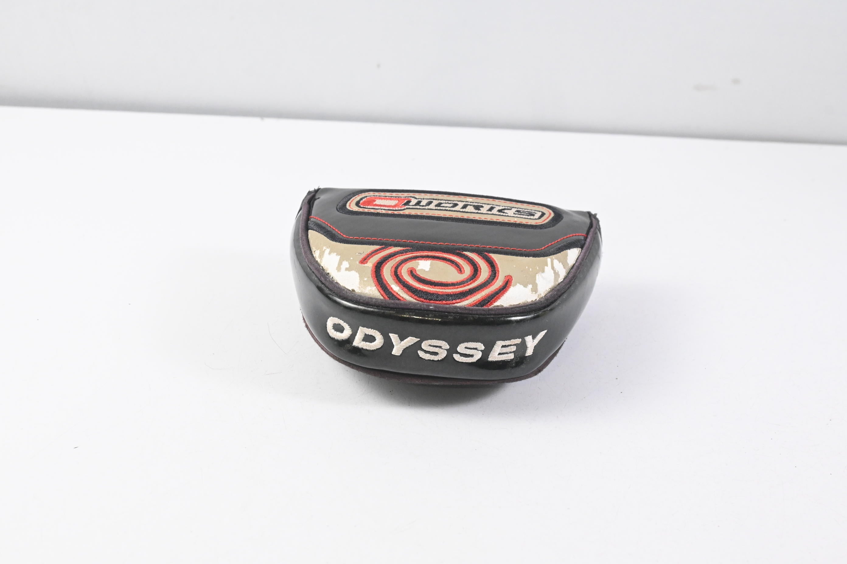 Odyssey White Hot Pro V-Line Putter / 34 Inch