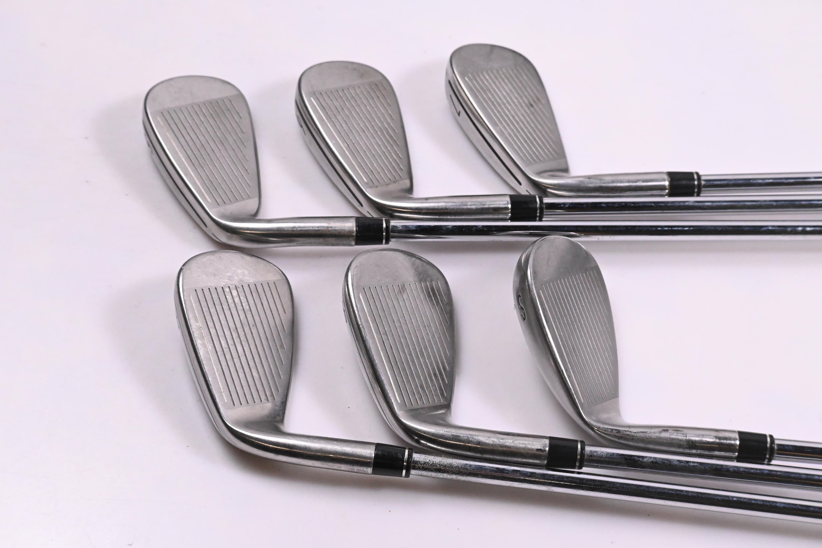 Taylormade M4 Irons / 5-9i+SW / Regular Flex KBS MAX 85 Shafts