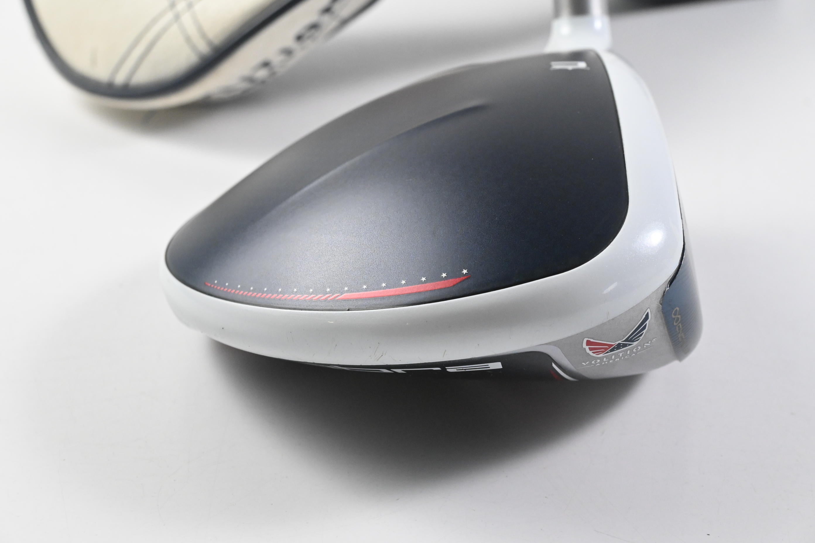 Cobra LTDx Driver / 10.5 Degree / Regular Flex Aldila Ascent 60 Shaft