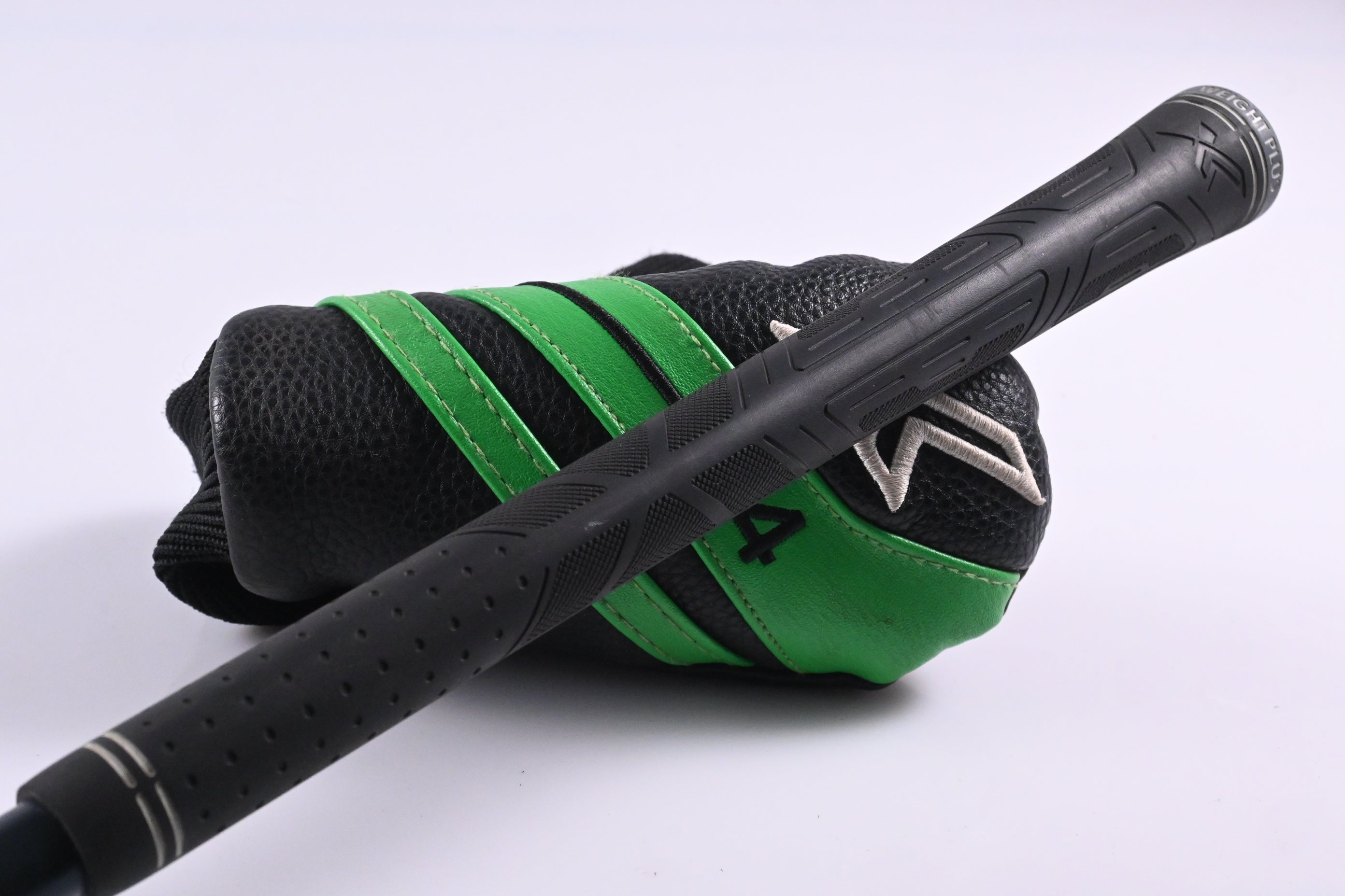 XXIO X 2022 #4 Hybrid / 20 Degree / Stiff Flex Miyazaki AX-II 55 Shaft