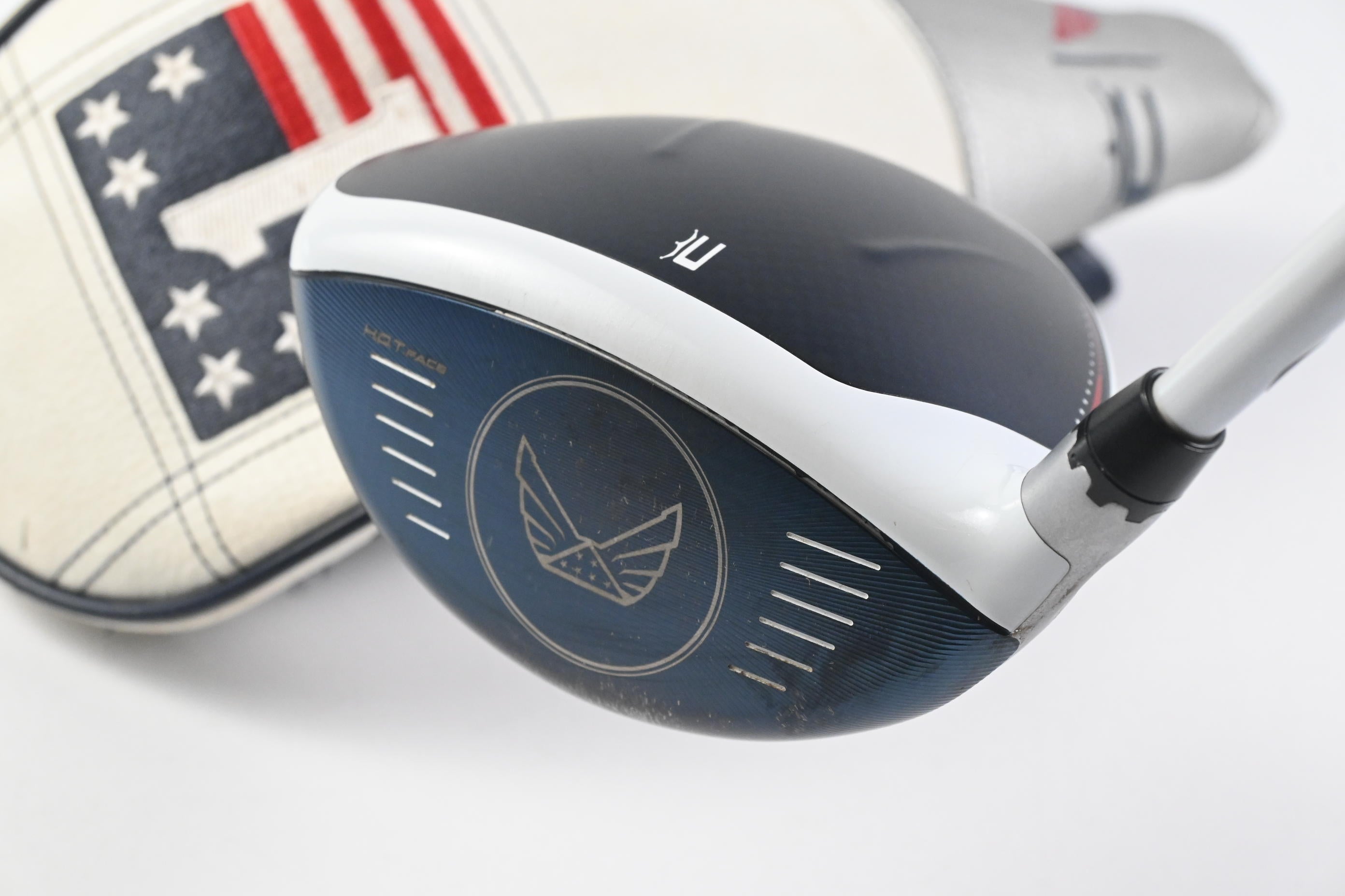 Cobra LTDx Driver / 10.5 Degree / Regular Flex Aldila Ascent 60 Shaft