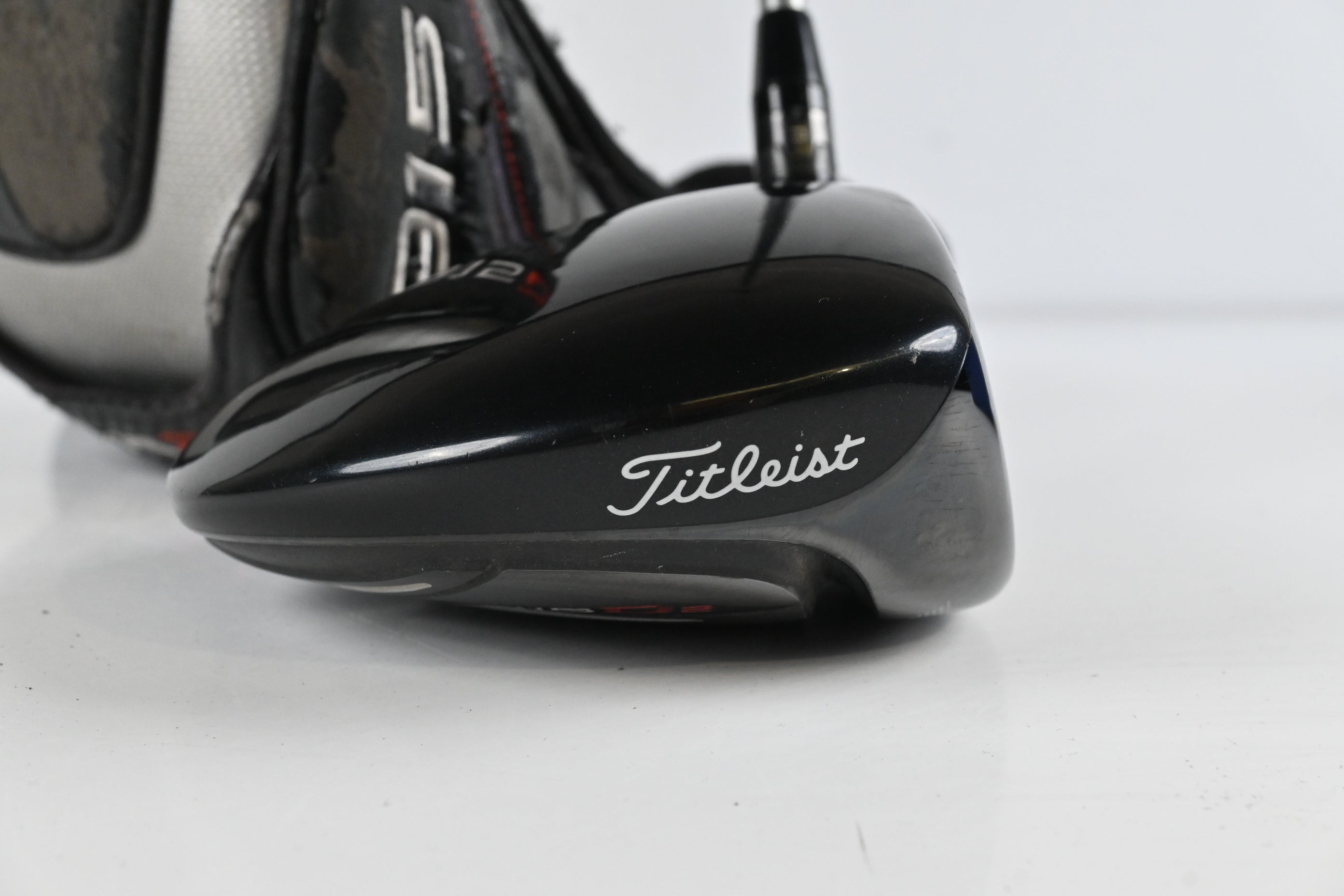 Titleist 915 D2 Driver / 9.5 Degree / Stiff Flex Diamana S+ 60 Shaft